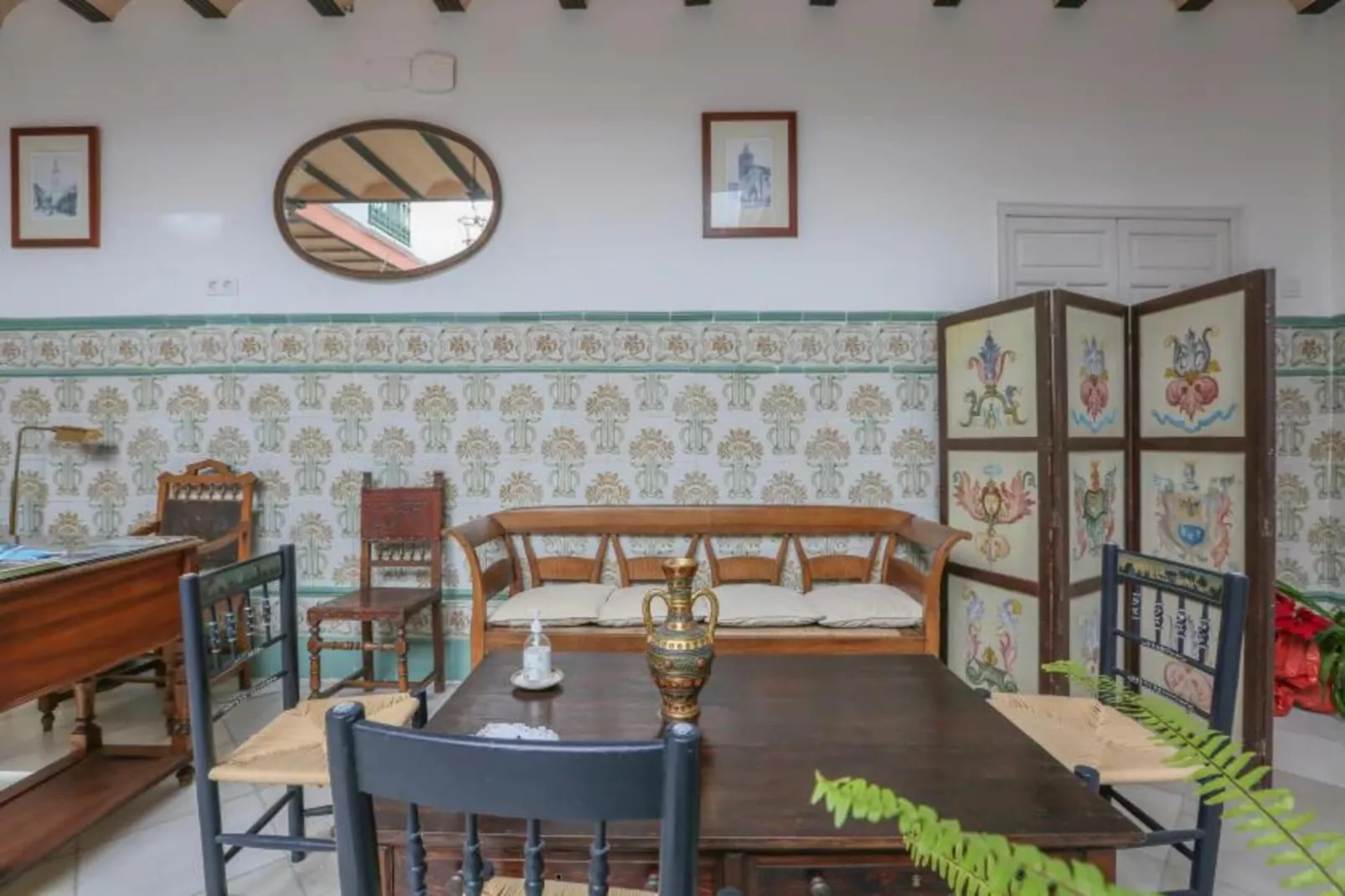 Posada De La Casa Del Pintor Hab. Huelva-Woonkamer