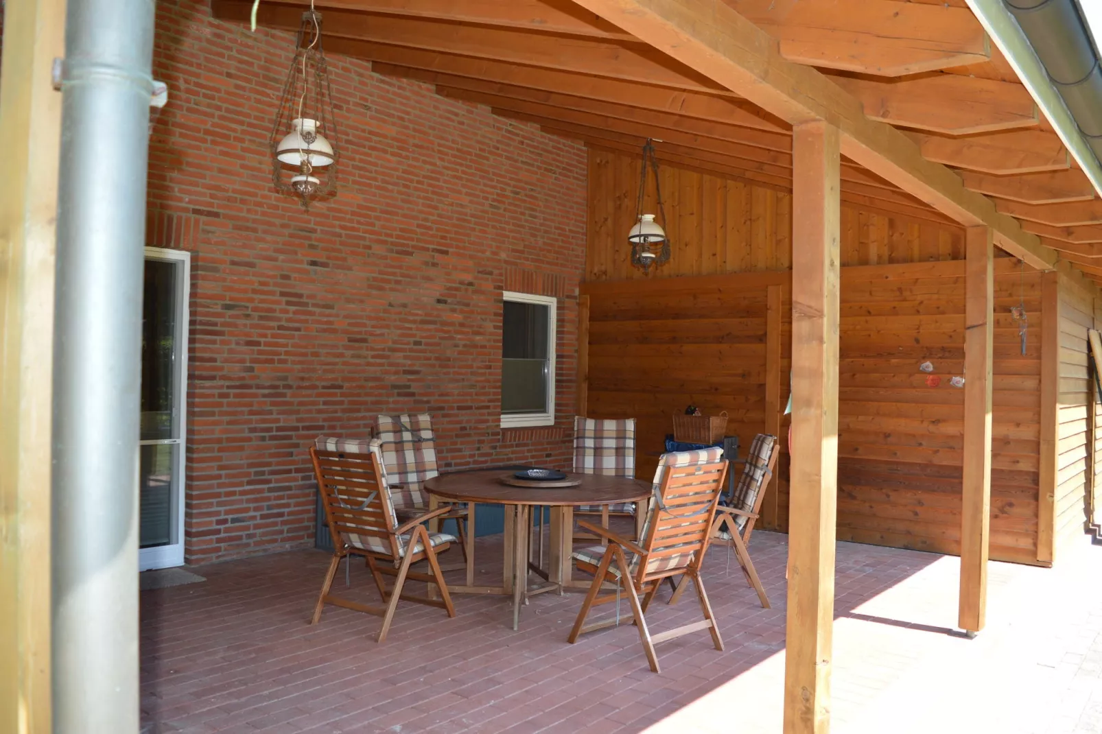 Landhaus Lindern-Terrasbalkon
