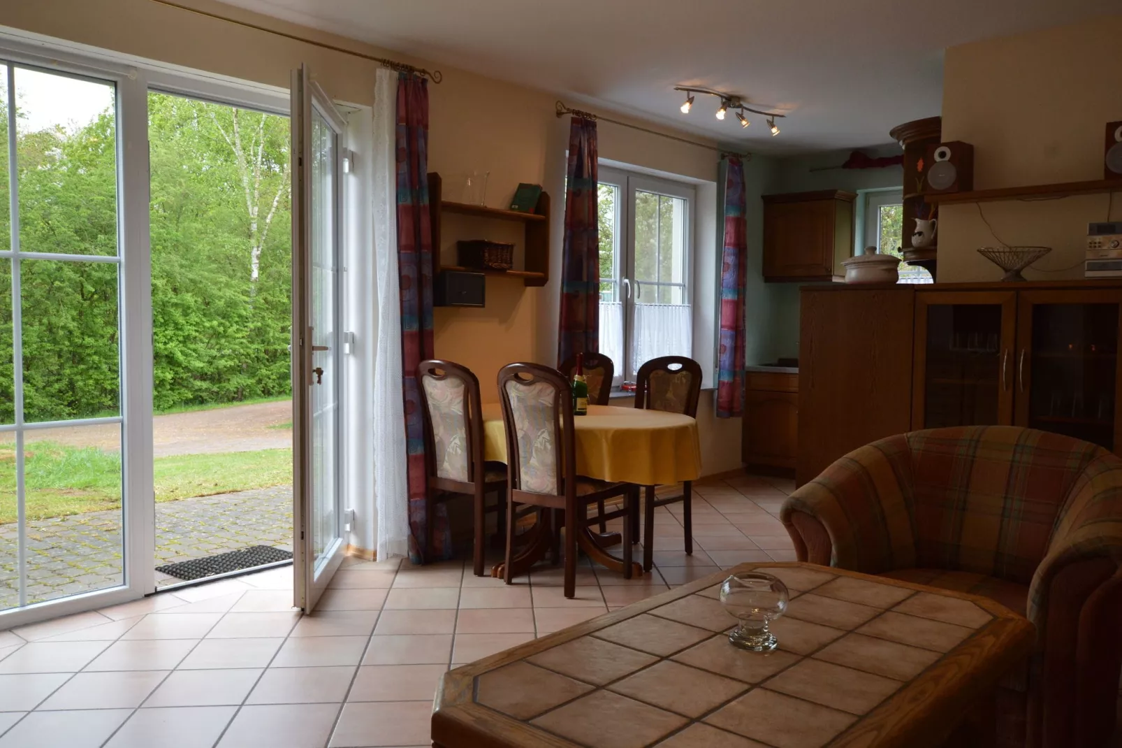 Ferienwohnung Grün - Woonkamer