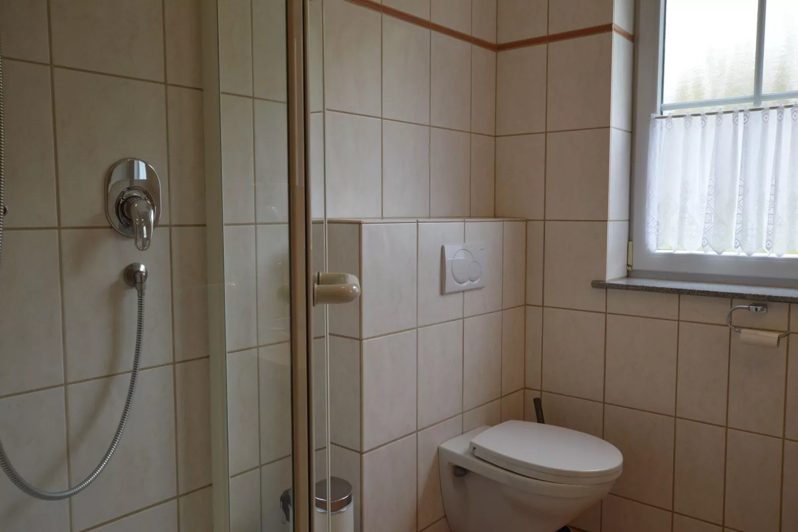Ferienwohnung Grün - Badkamer