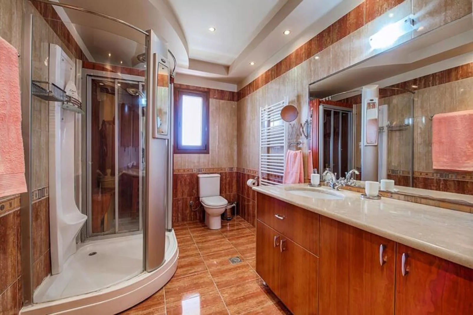 Vakantiehuis, Kolymbia-Badkamer