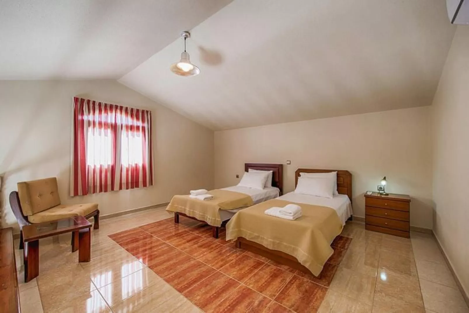 Vakantiehuis, Kolymbia-Slaapkamer
