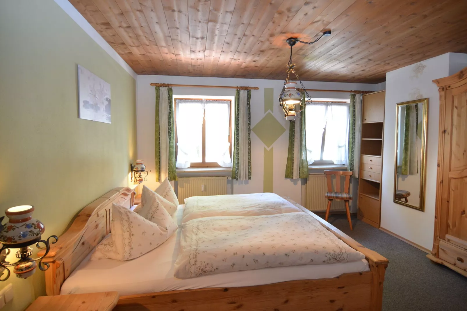 Bad Bayersoien-Slaapkamer