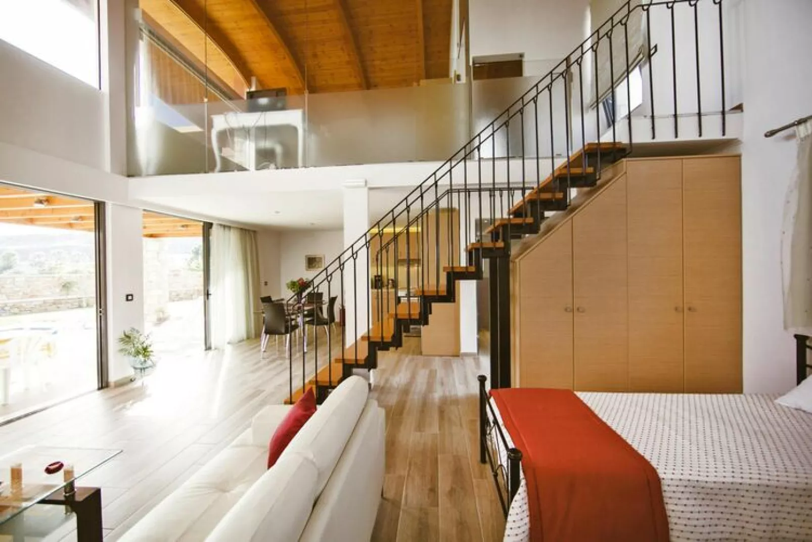 Semi-detached house, Lardos-1 separate bedroom-Woonkamer
