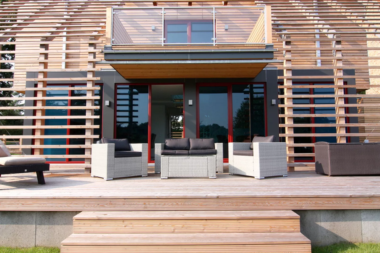 Maria Haus 1 links 80 qm-Terrasbalkon