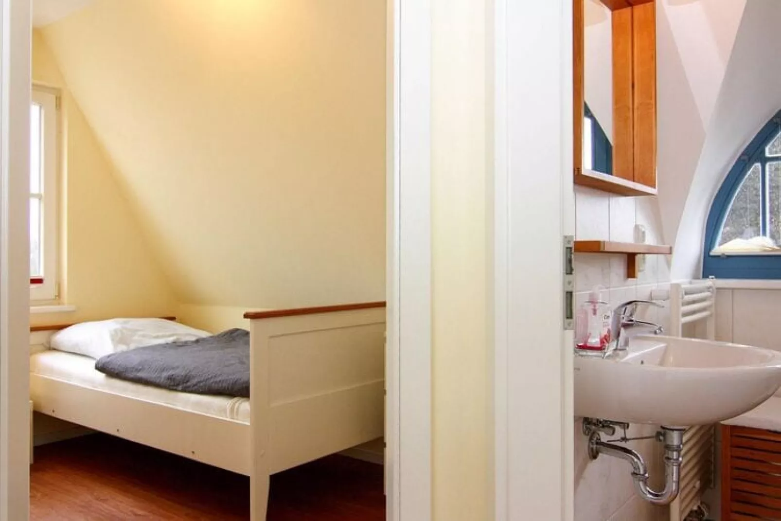 Ferienhaus Reetglück Wohlenberg-Slaapkamer
