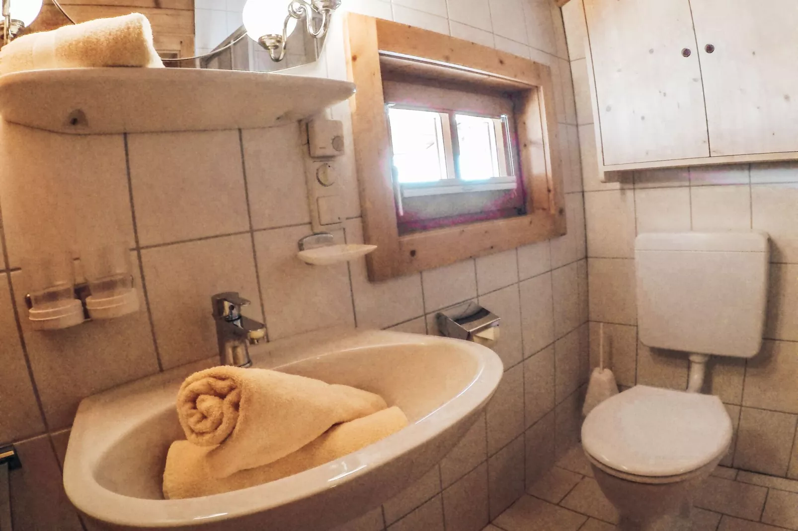 Ferienwohnung mit perfekter Lage-Badkamer
