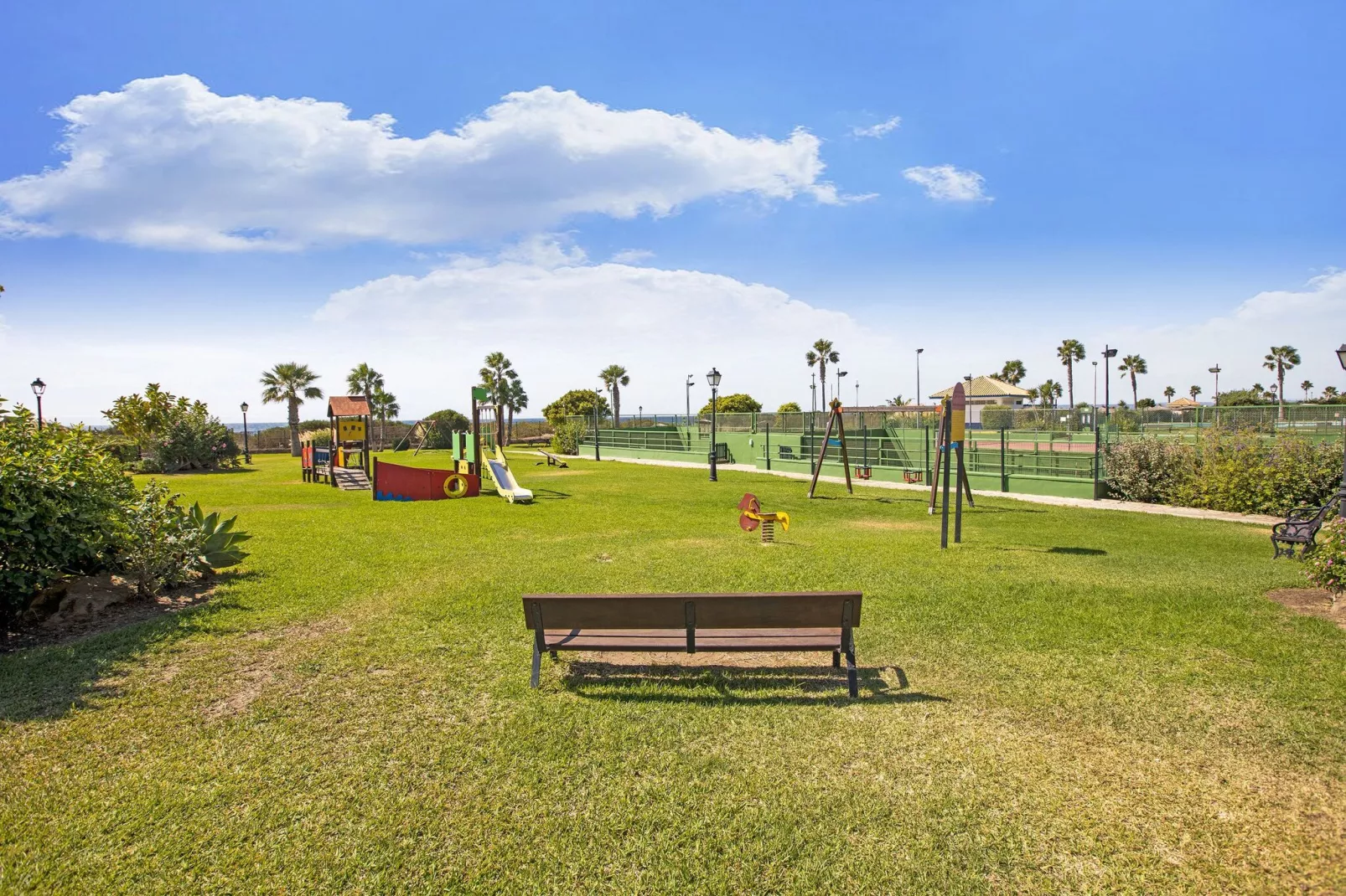 Beachfront Zahara-Parkfaciliteiten