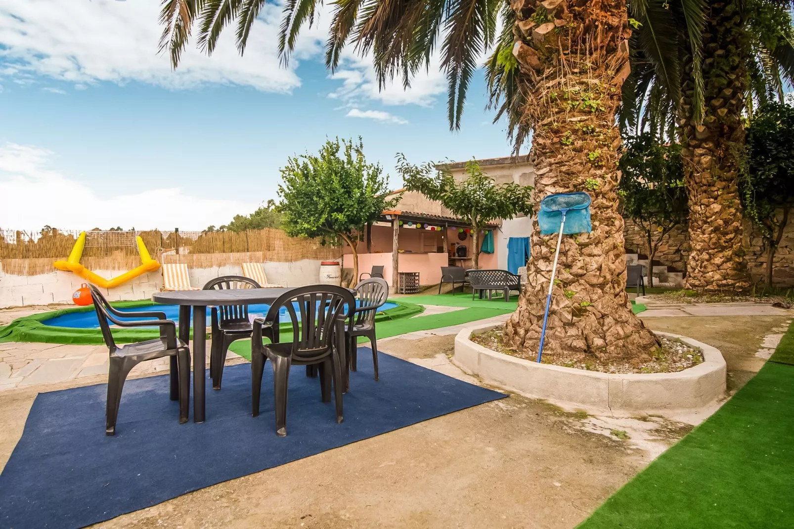 Villa Paola-Zwembad