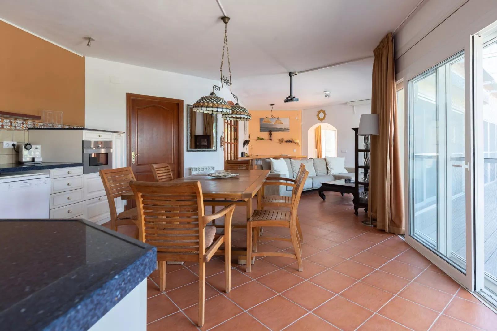 Villa Vista-Eetkamer