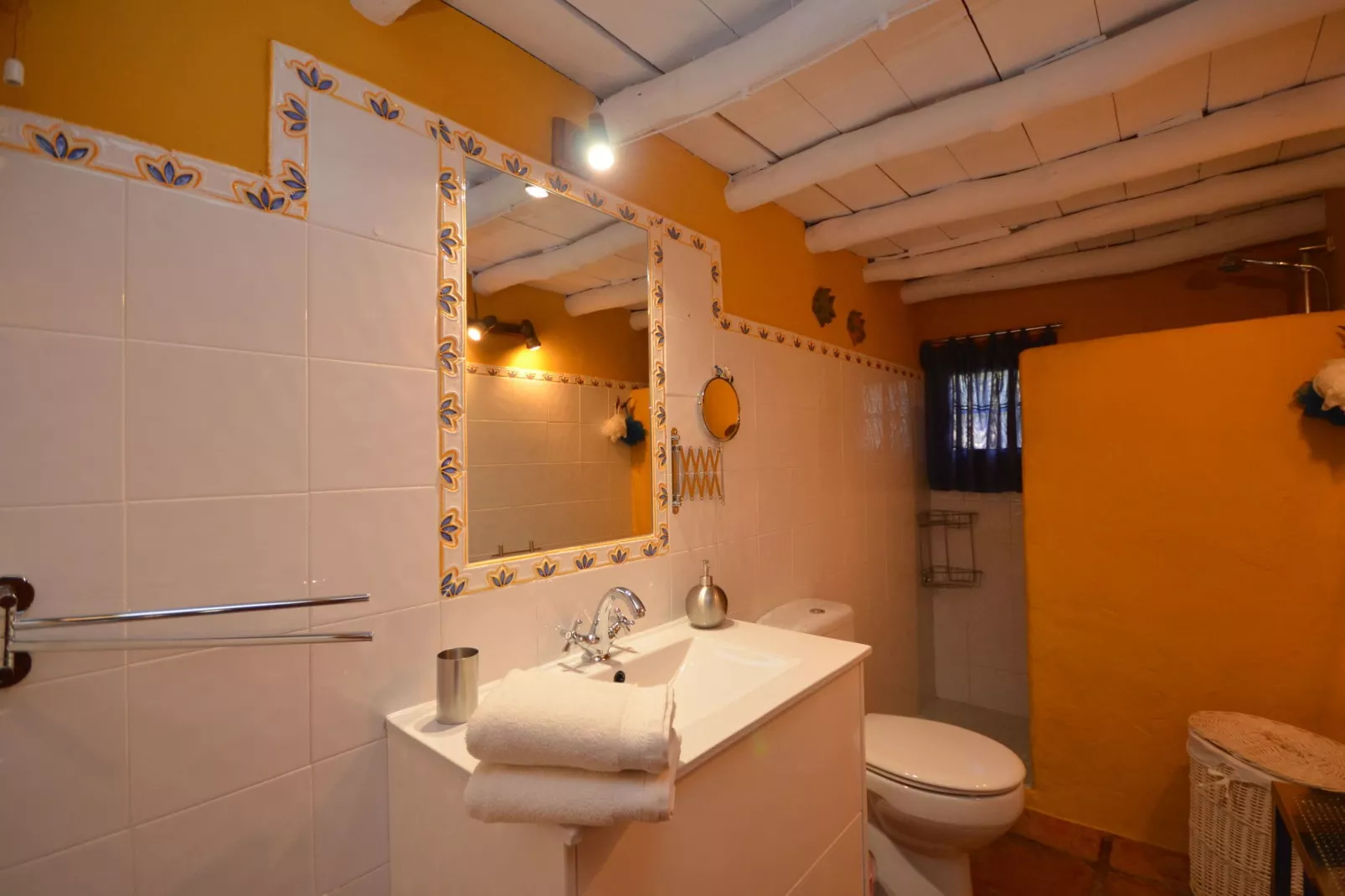 Cortijo Ricardo-Badkamer