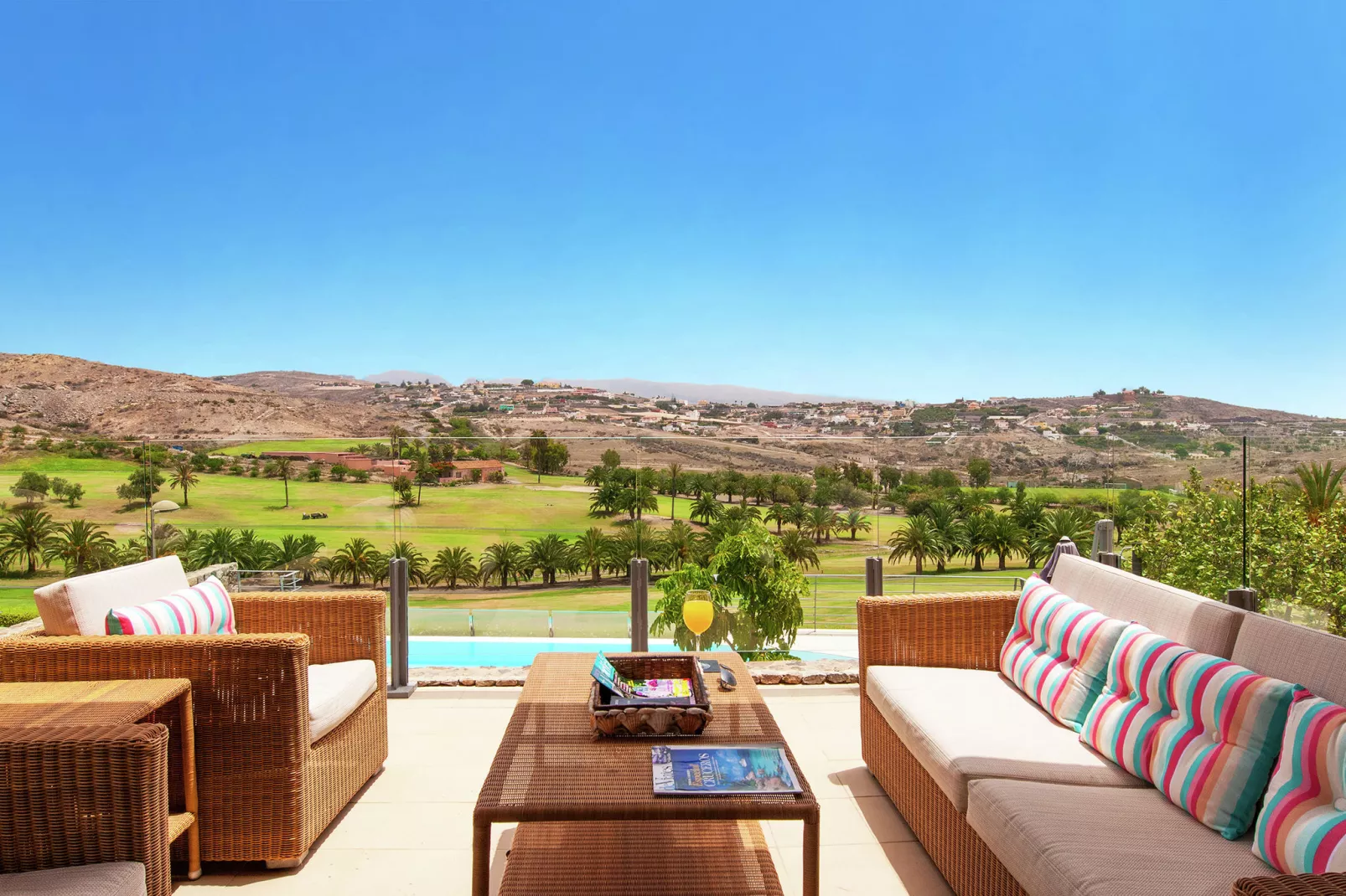 Piedra Amarilla 6 pax-Uitzicht zomer