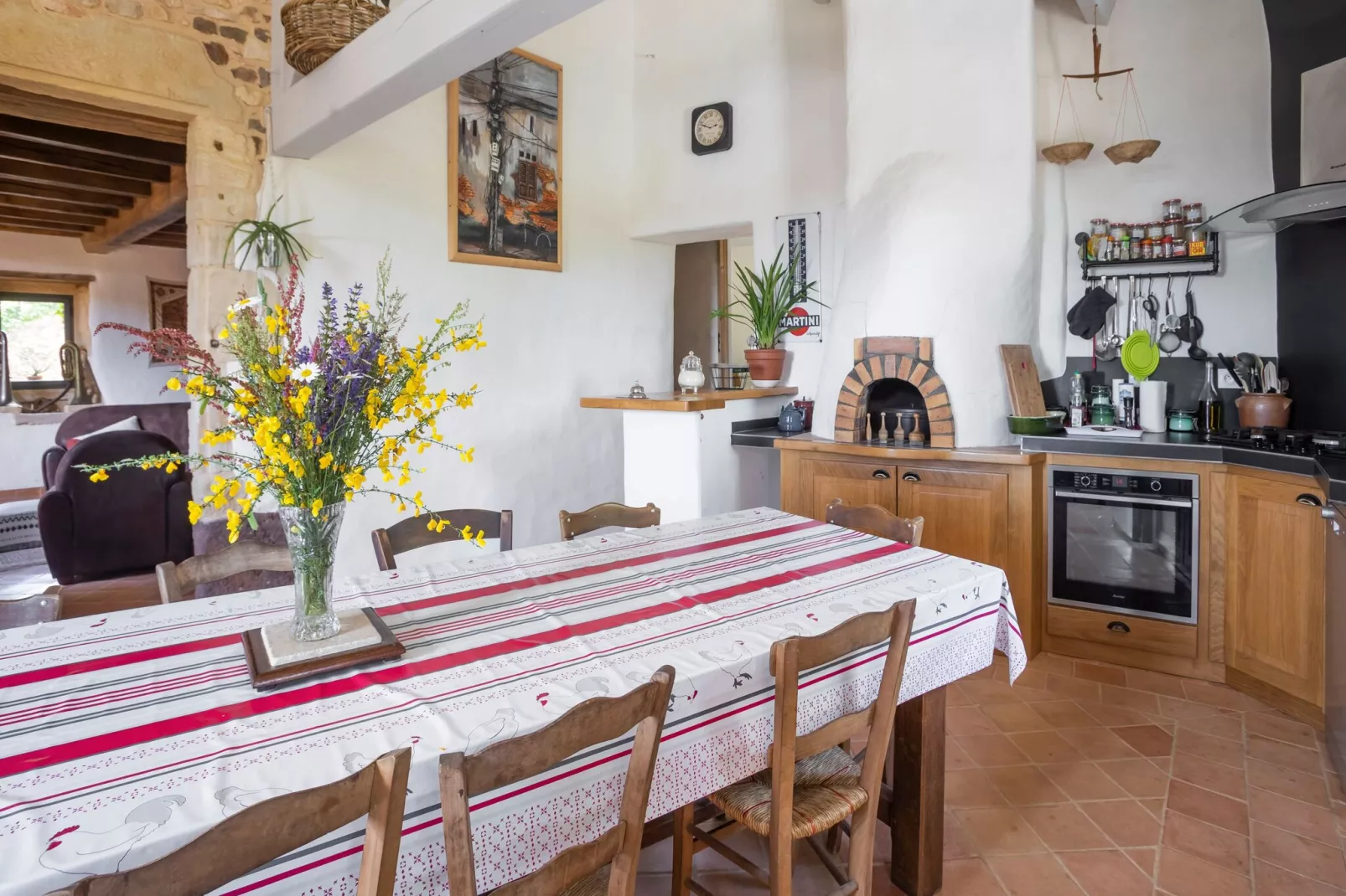 Maison au calme à Mazeyrolles-Eetkamer