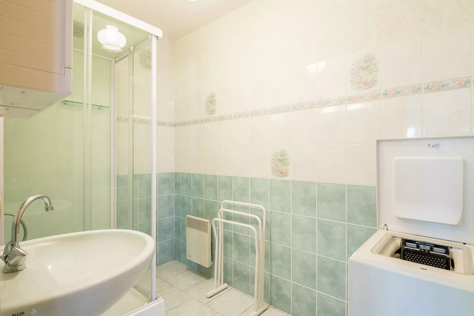 Maison de vacances Saint Nexans 4 p-Badkamer