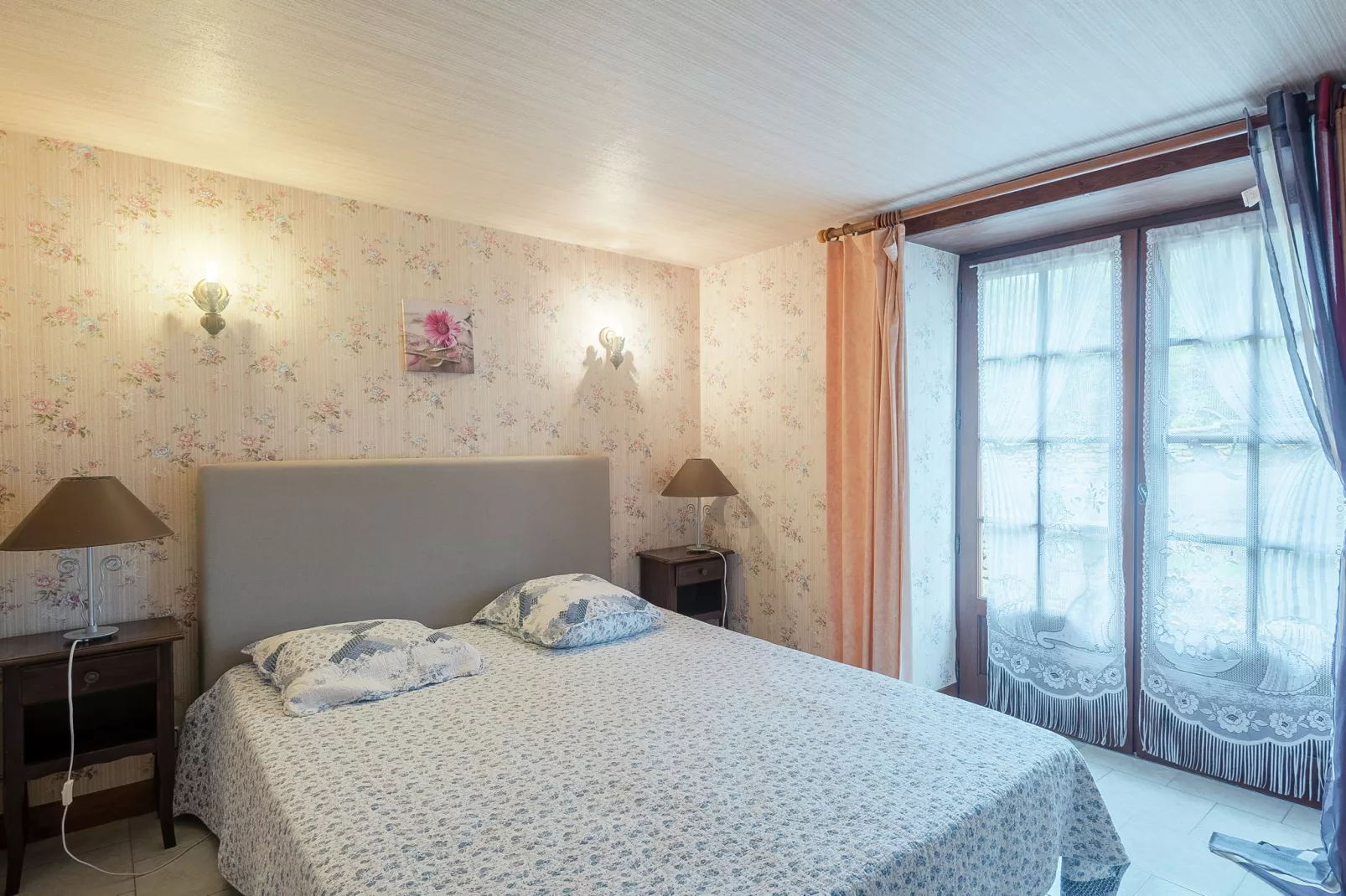 Prachtig landhuis met authentieke sfeer in Prats-du-Périgord - Slaapkamer