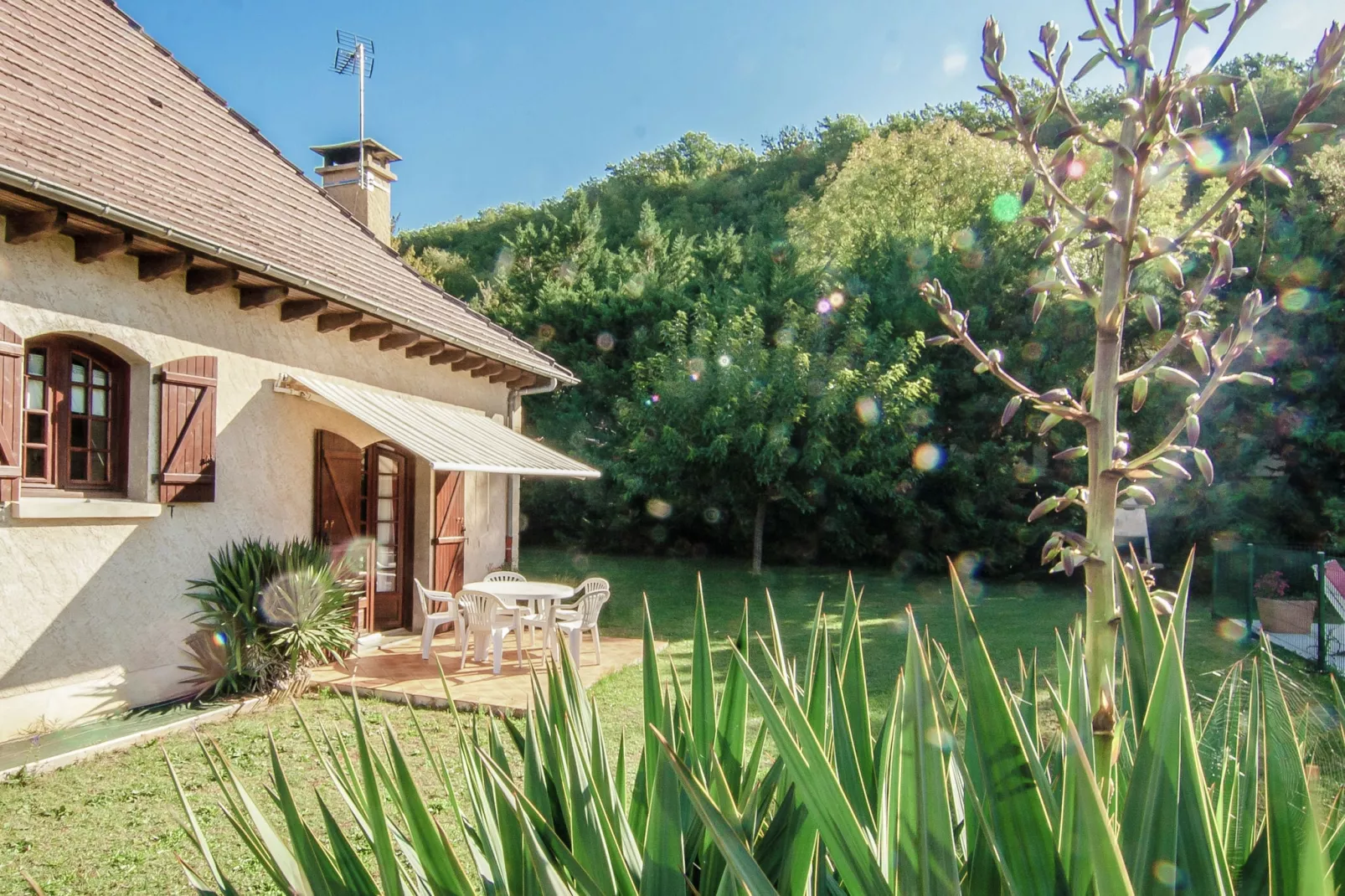 Villa Aubas-Tuinen zomer