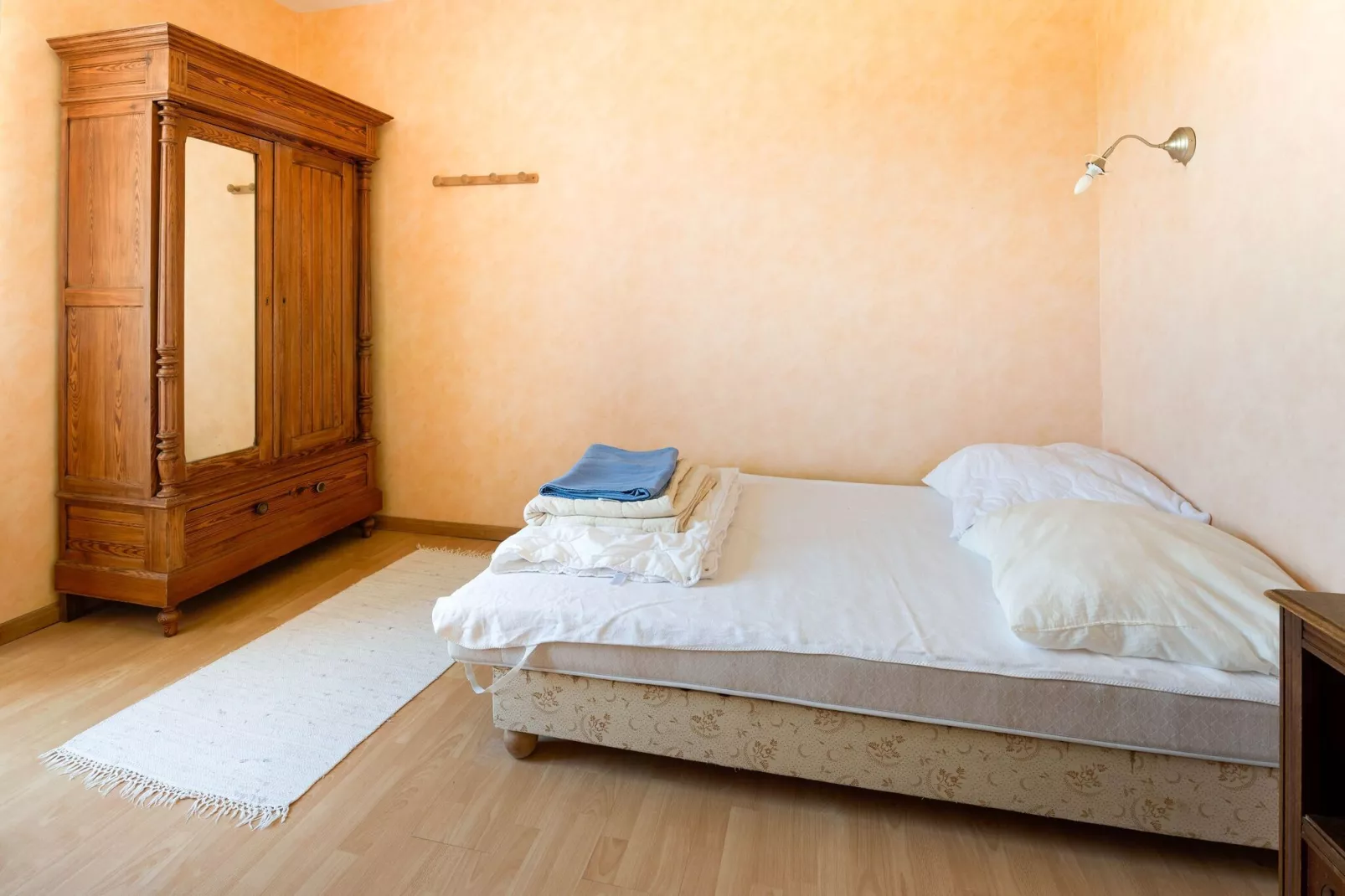 "Ancienne Gendarmerie" appartment C-Slaapkamer