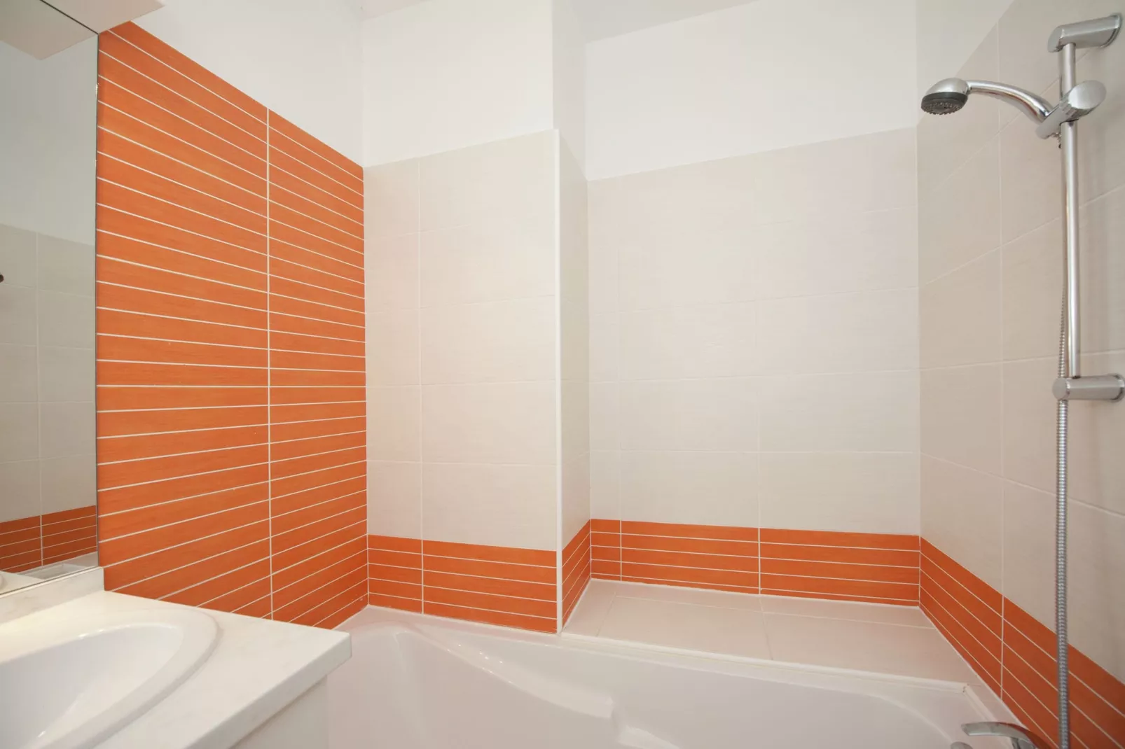 Au bord de l'eau-Badkamer