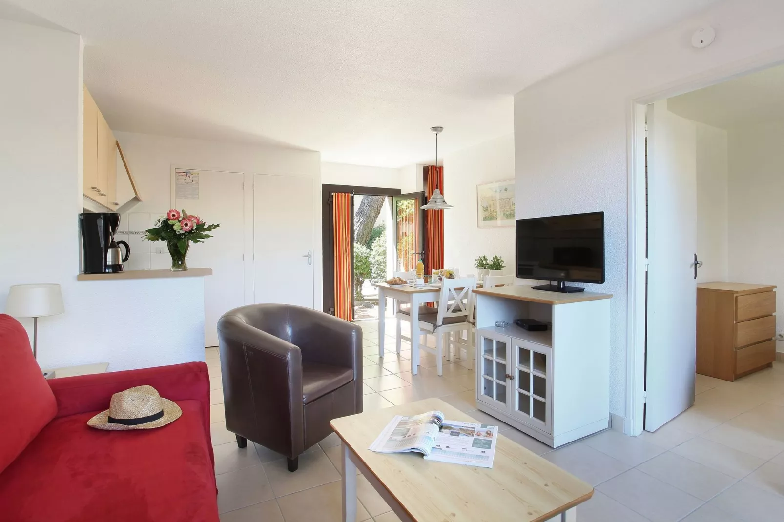 Club Saint Loup 2-Woonkamer