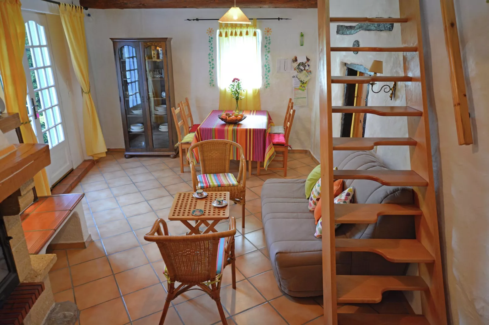 Casa Metternich-Woonkamer