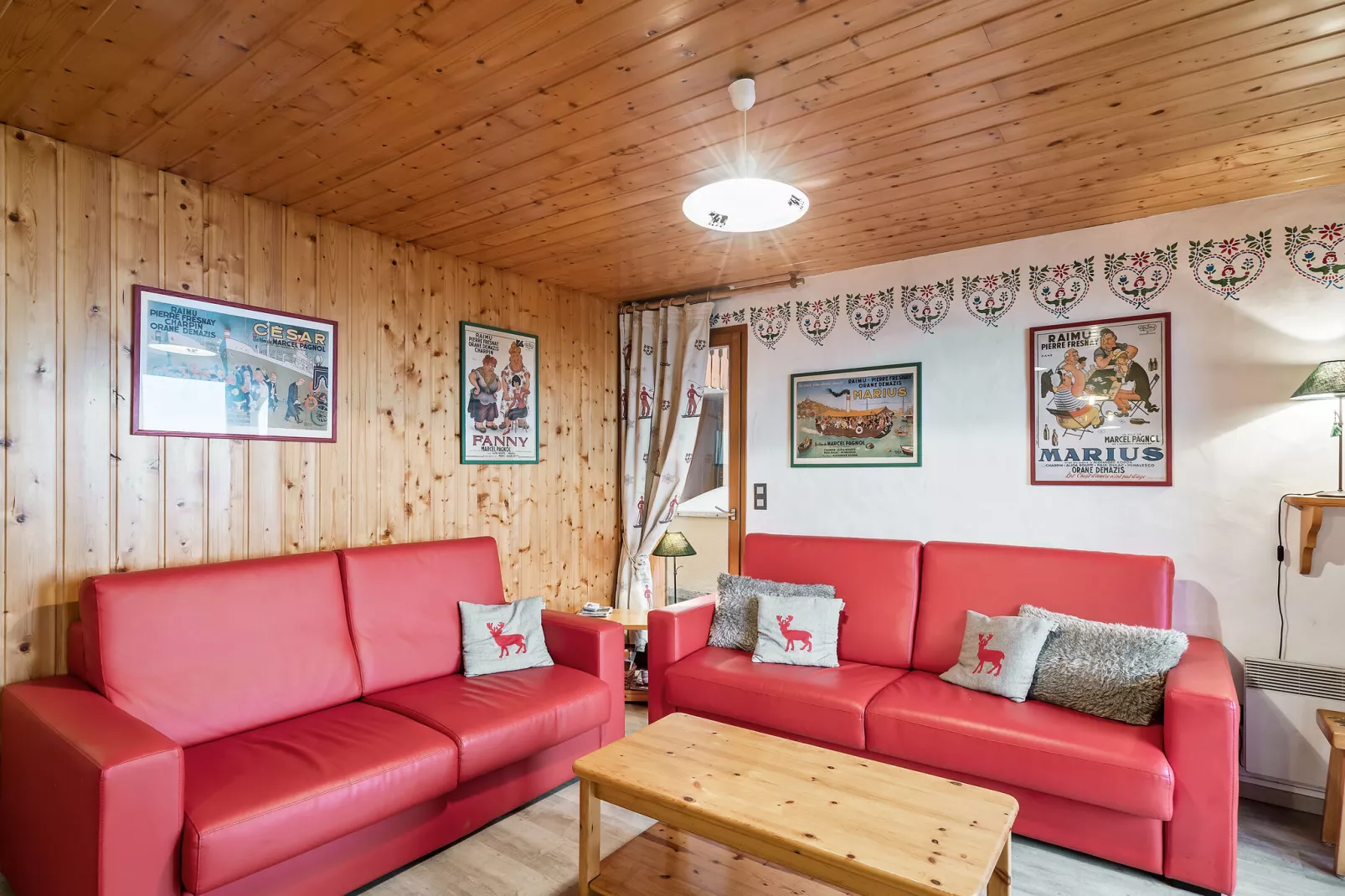 Chalet appartement Chargalon-Woonkamer