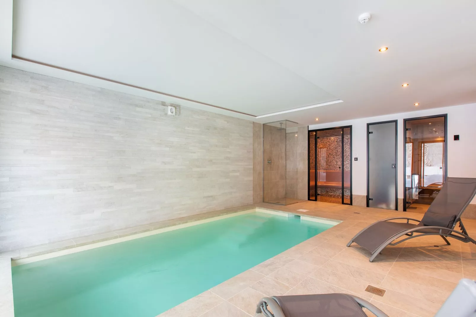 CHALET LE 360-Zwembad