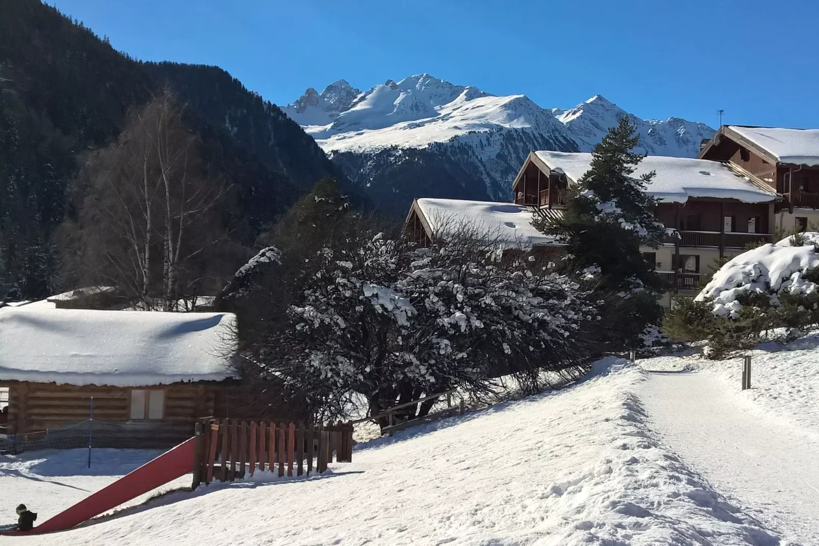 Charmant chalet in Villarodin vlakbij het strand aan het meer-Gebied winter 5km