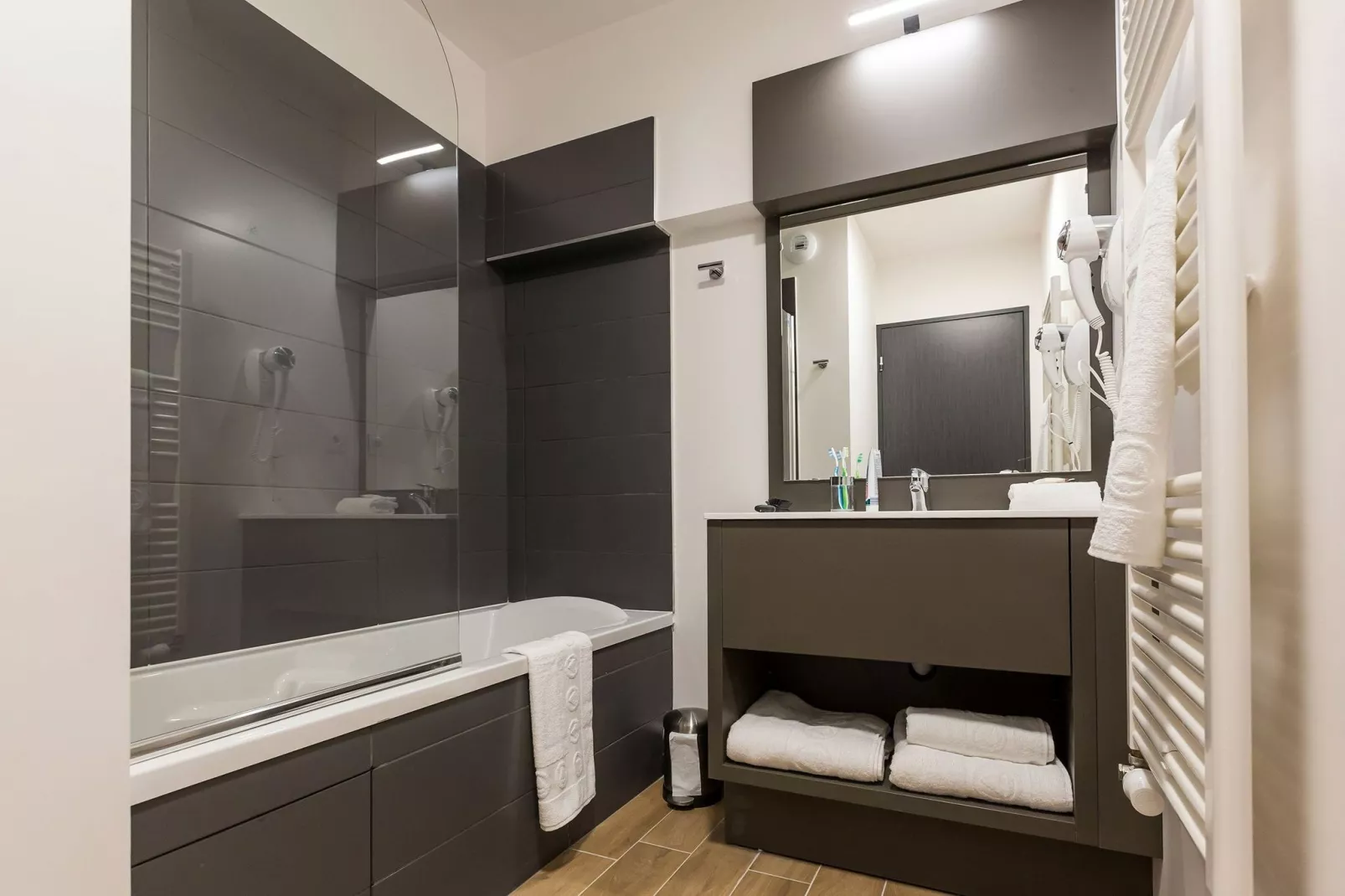 Isatis 1-Badkamer