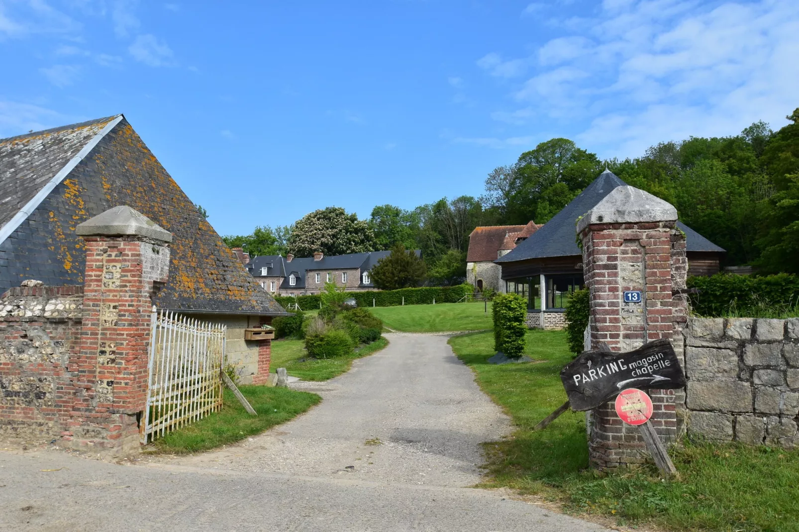 Gite Saint Julien-Gebieden zomer 1km