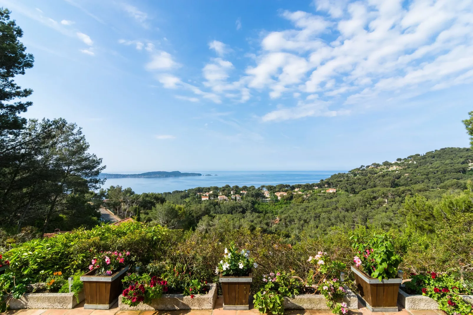 Villa Hyeres-Uitzicht zomer