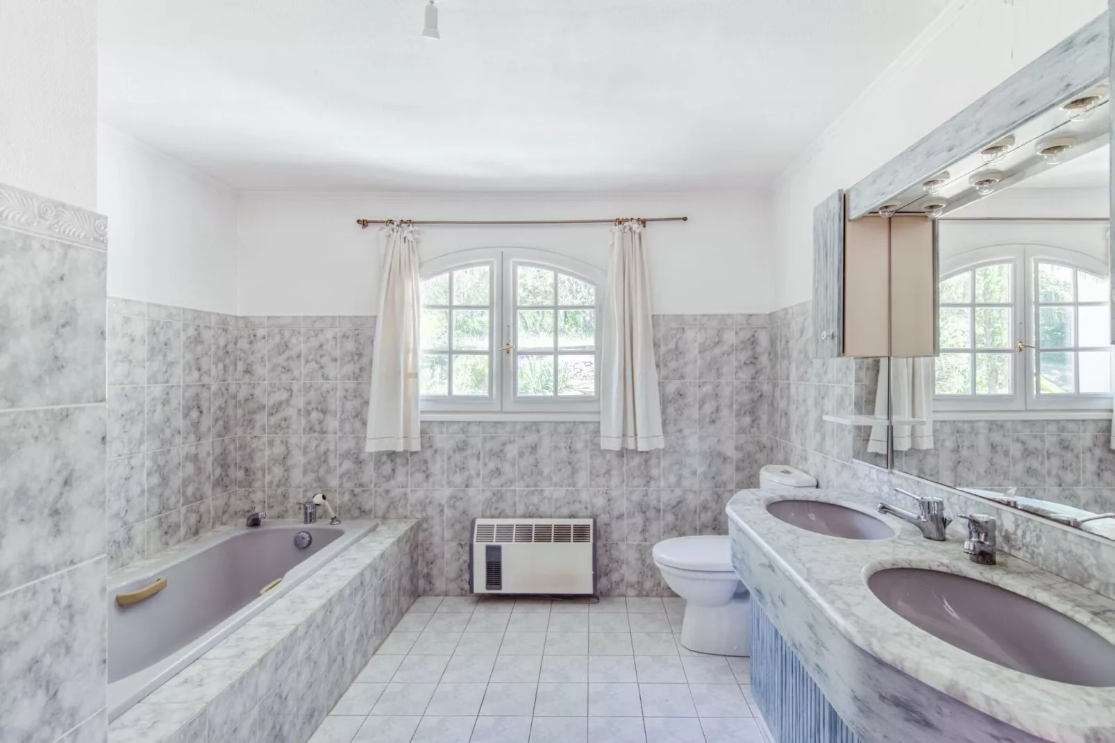 Villa Boisseraie-Badkamer