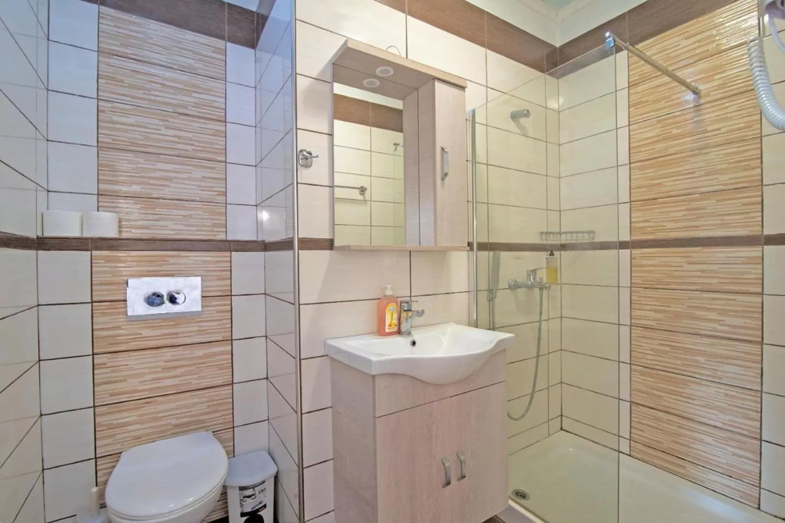 Andromaches Apartments Studio for 2-Badkamer