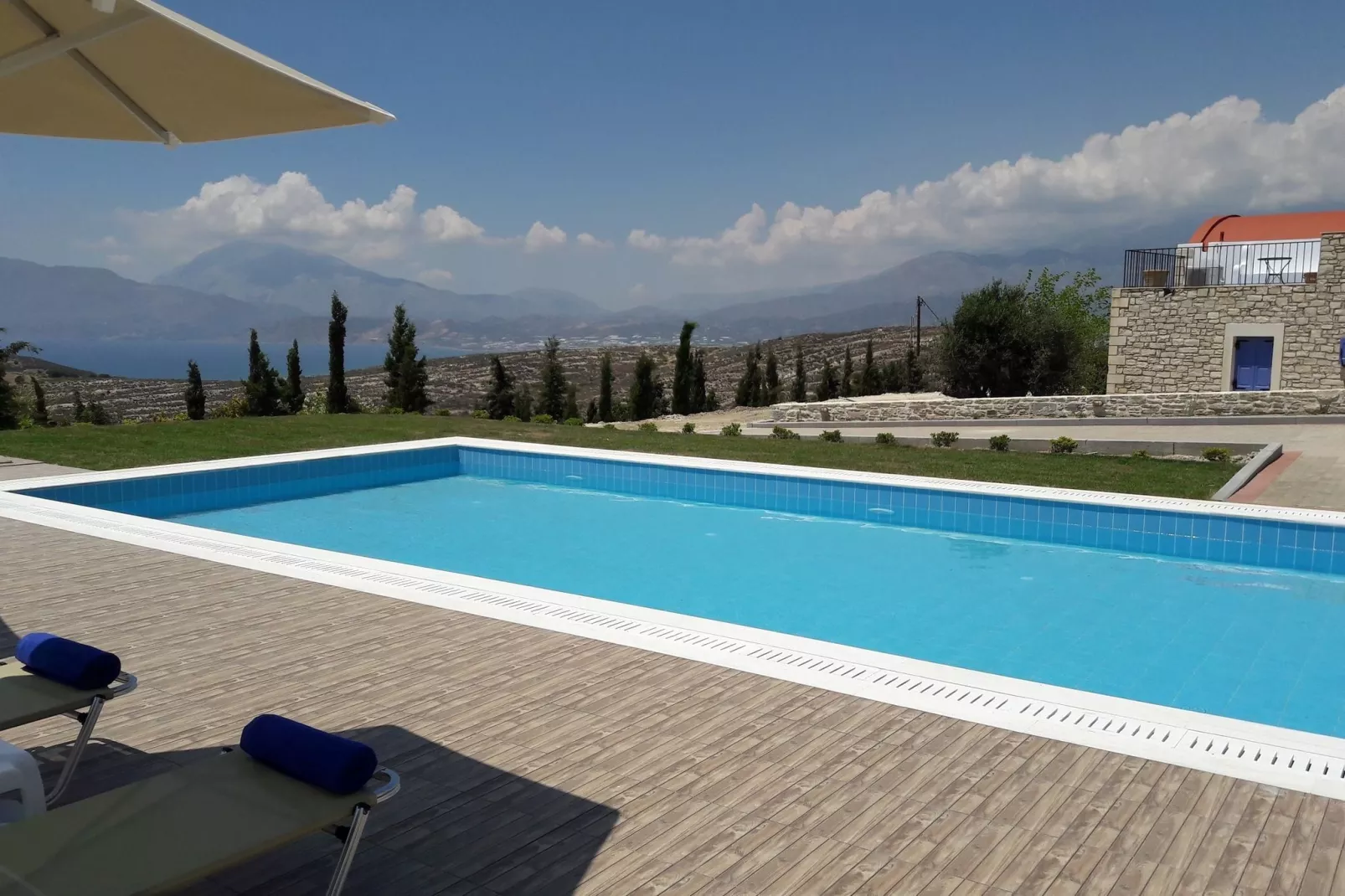 Orelia Cretan Apartment II-Zwembad