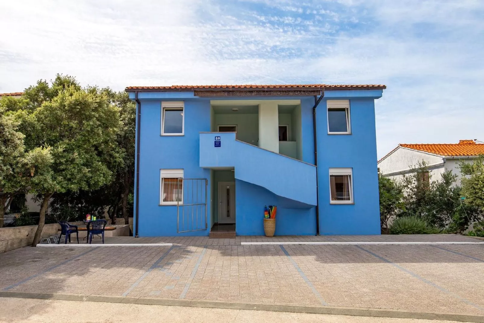 Modra kuća 4
