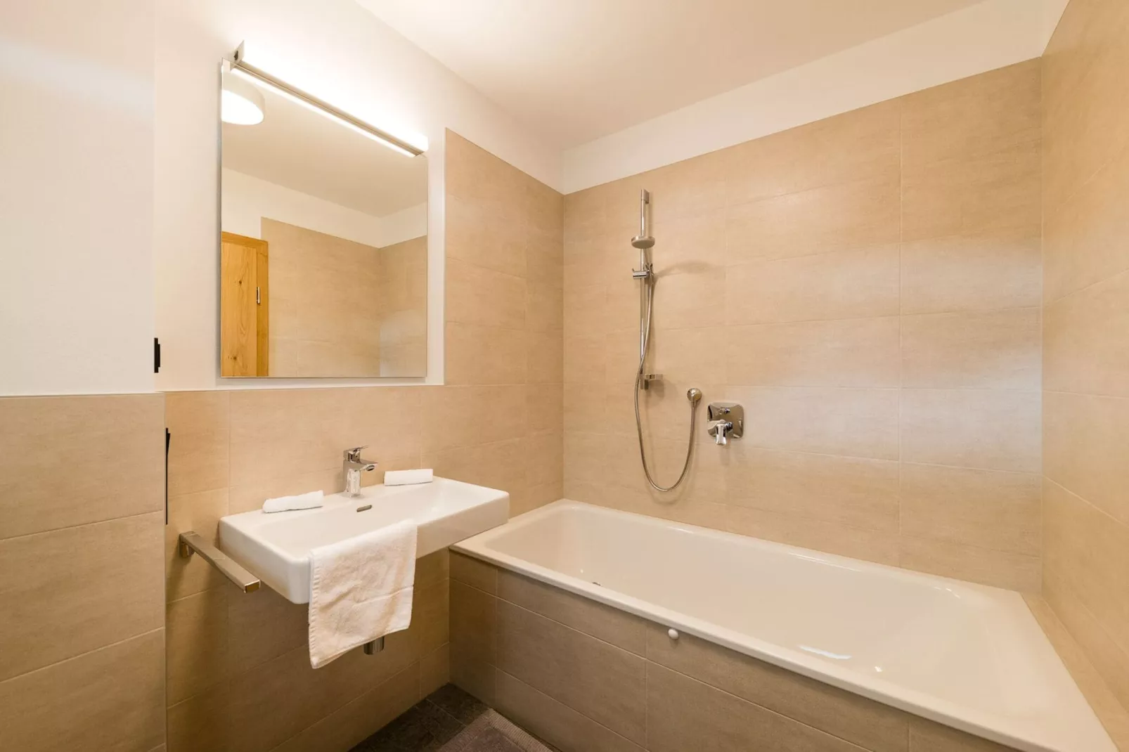Nationalpark Chalet Habachspitze-Badkamer