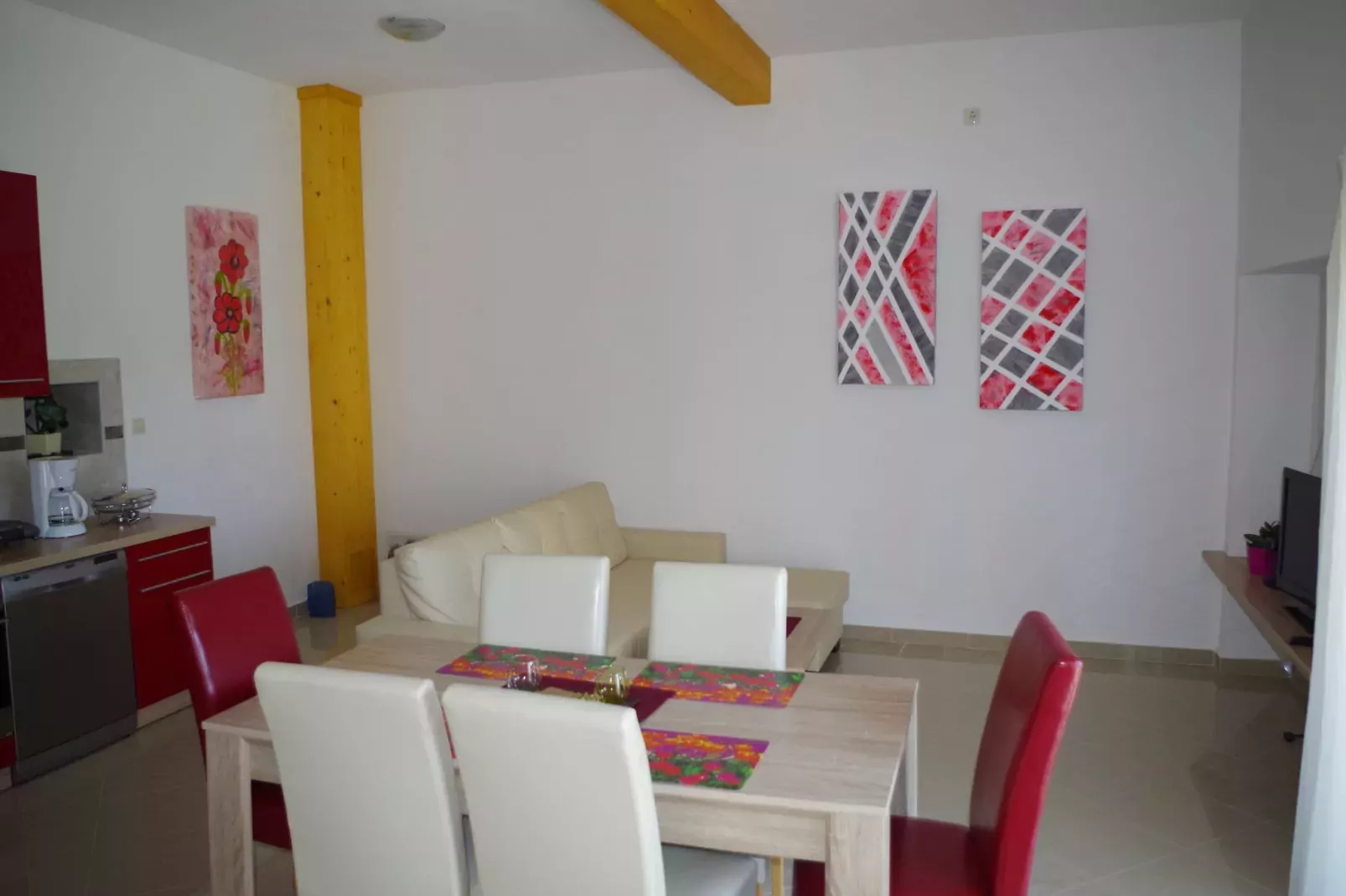Slavica II-Woonkamer