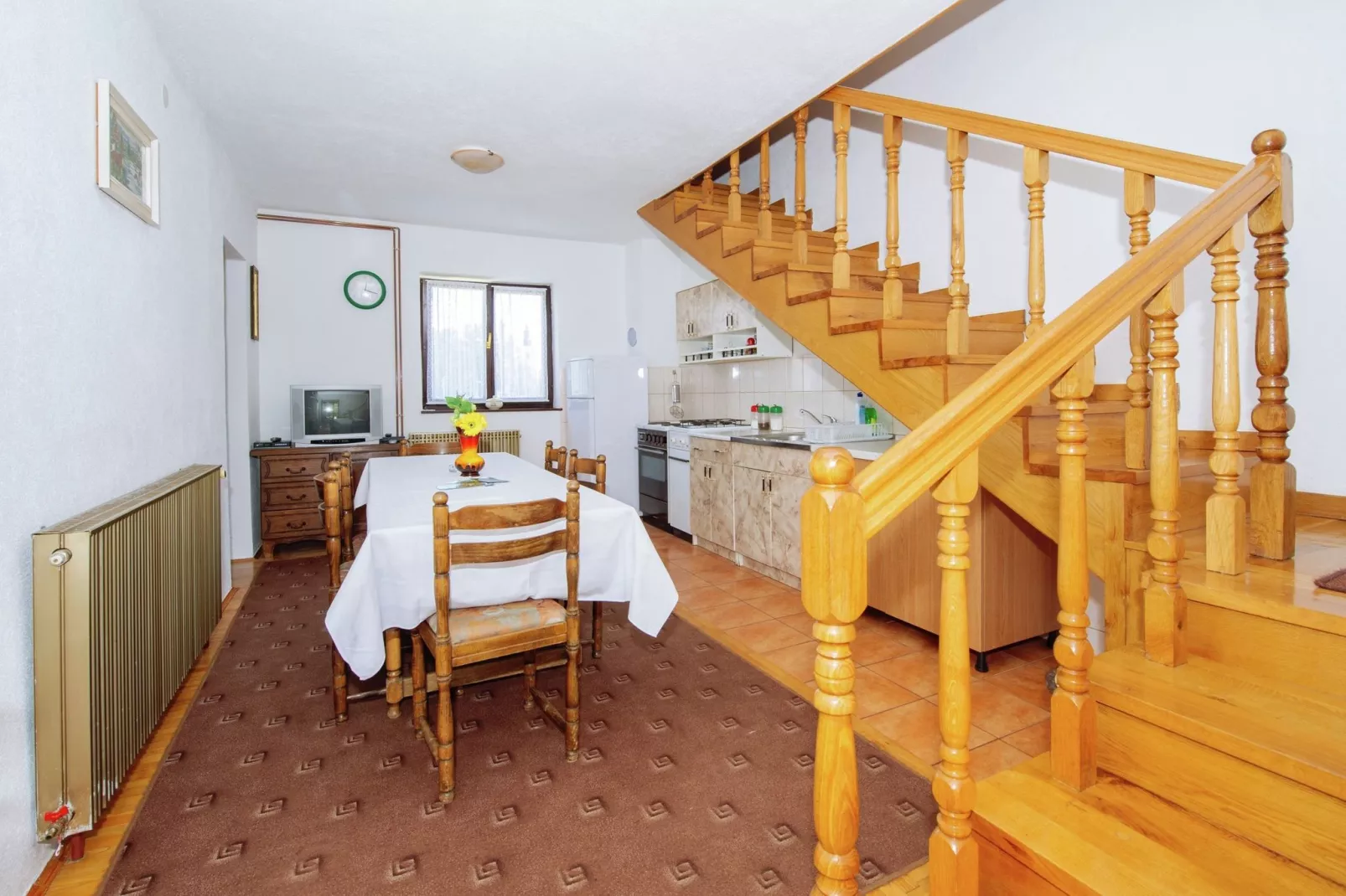 Vacation house Anka-Eetkamer