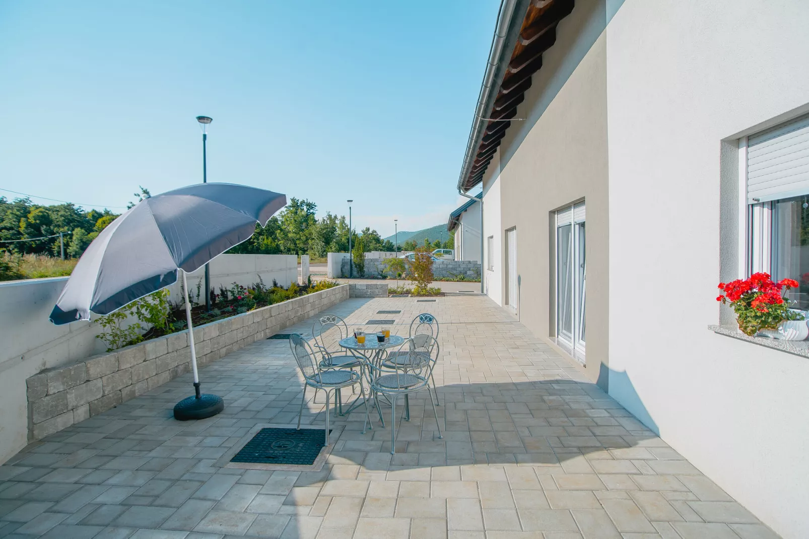 Degenia Velebitica nr 10-Terrasbalkon