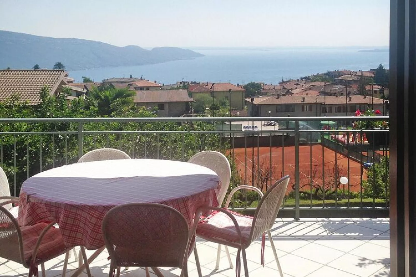 Residence Mirabel, Tignale-Bilocale Balkon Mansarde-Terras