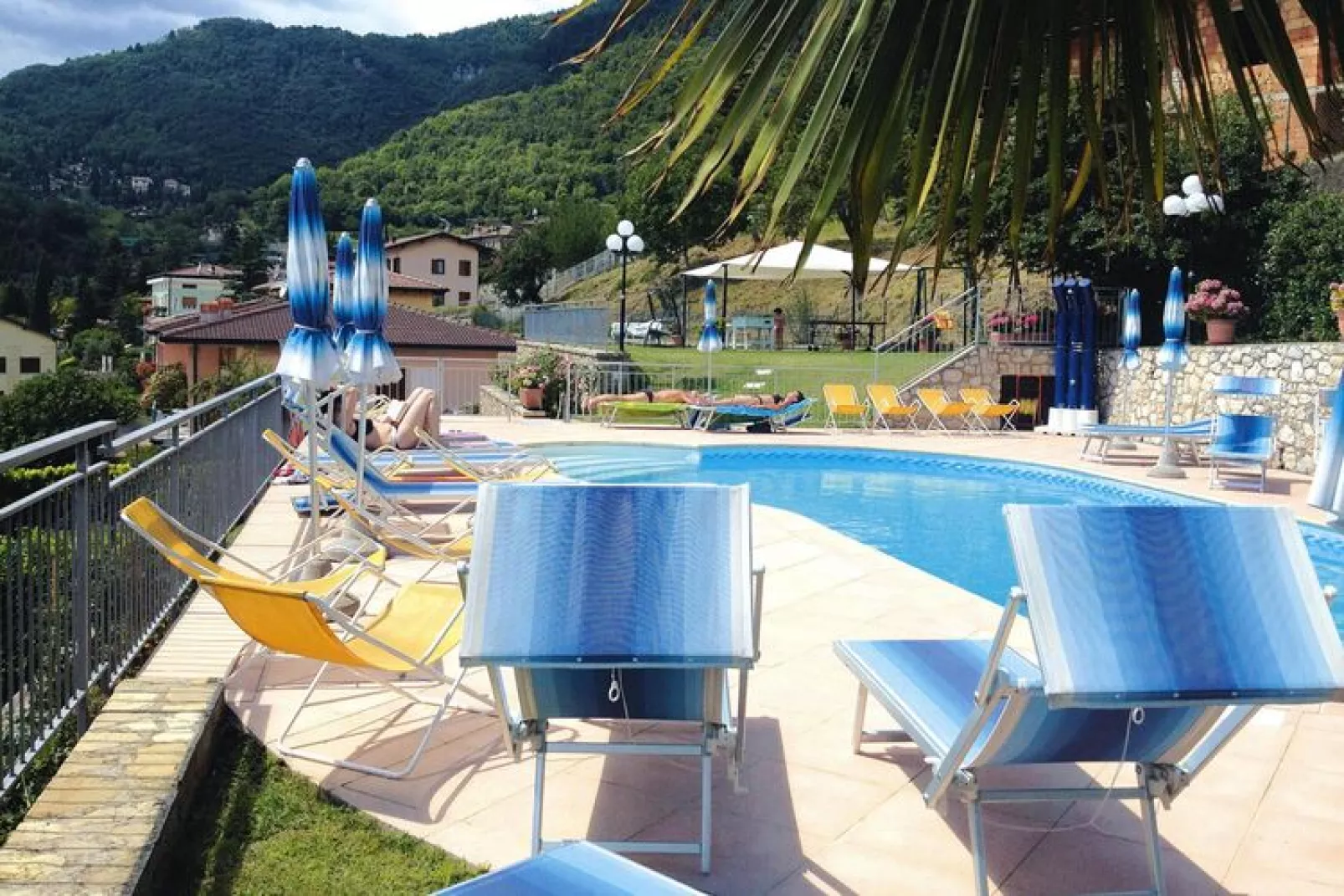 Residence Mirabel, Tignale-Trilocale Terrasse