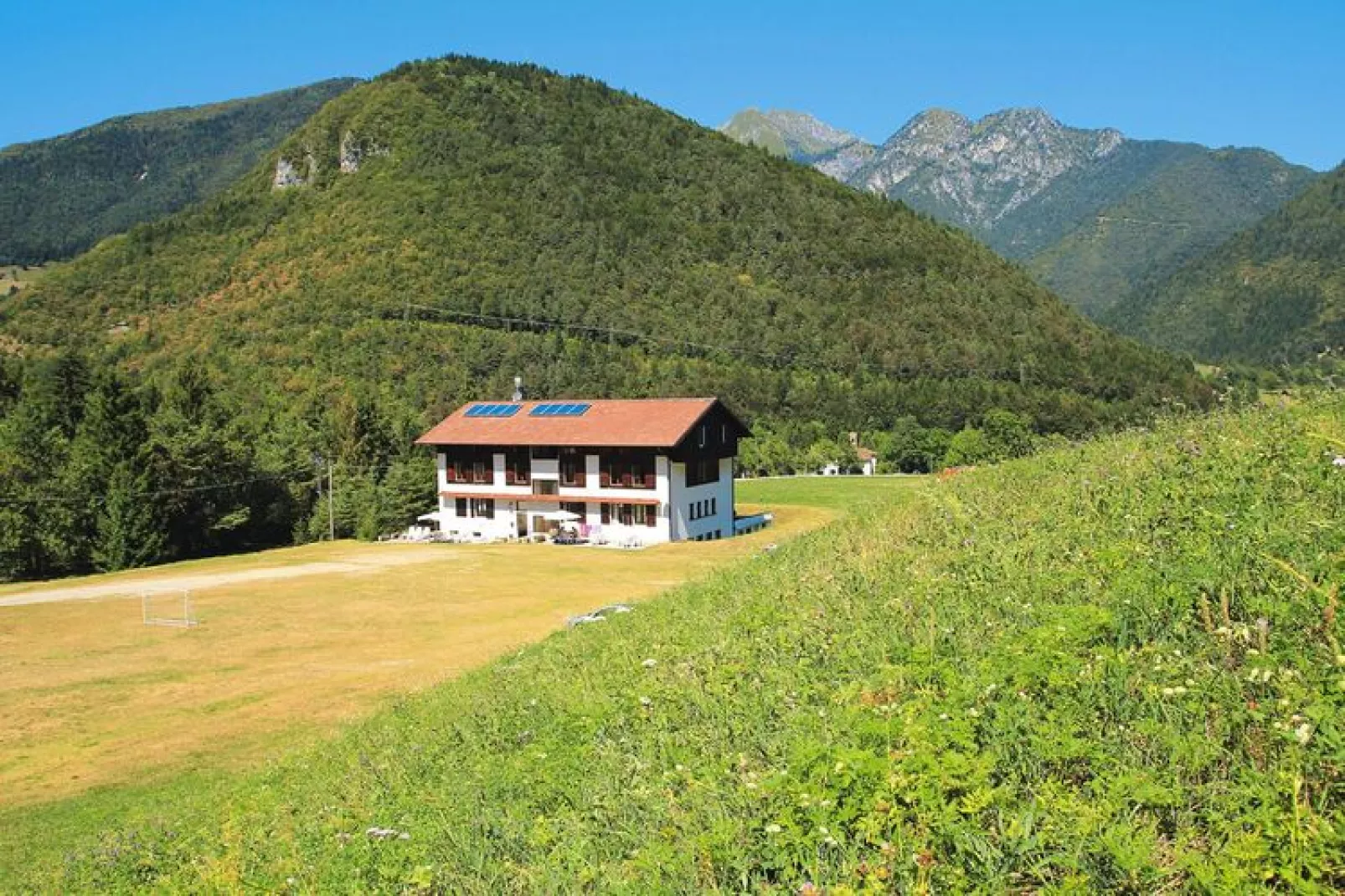 Holiday complex Villaggio Santa Lucia, Bezzecca-trilo-Uitzicht zomer