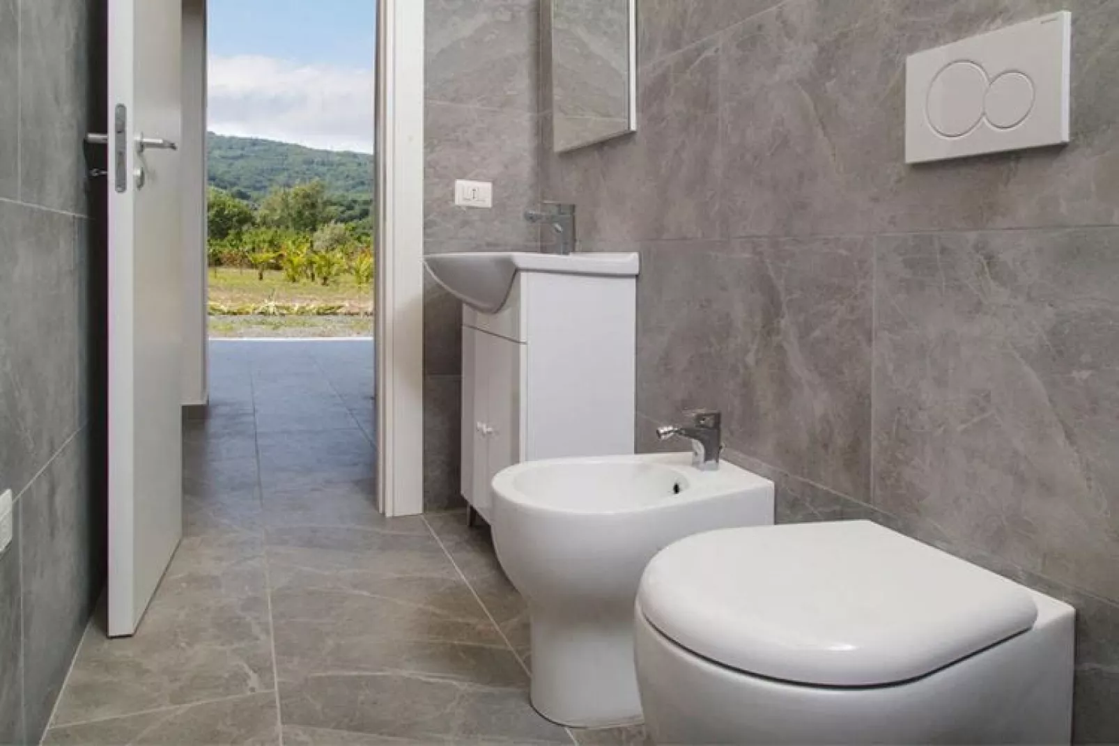 Holiday home, Castiglione di Sicilia-Villa Eden-Badkamer