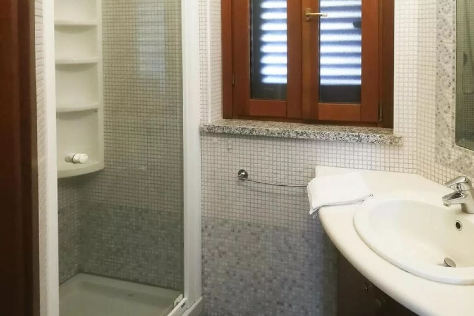 Appartement in Costa Rei-Badkamer