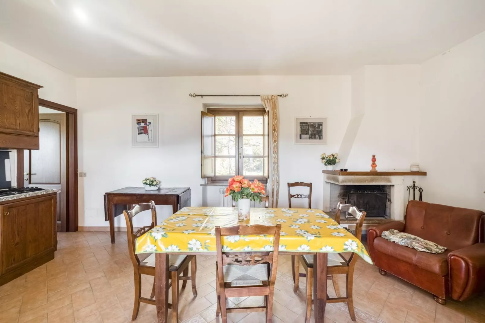 Appartamento per 3-Eetkamer