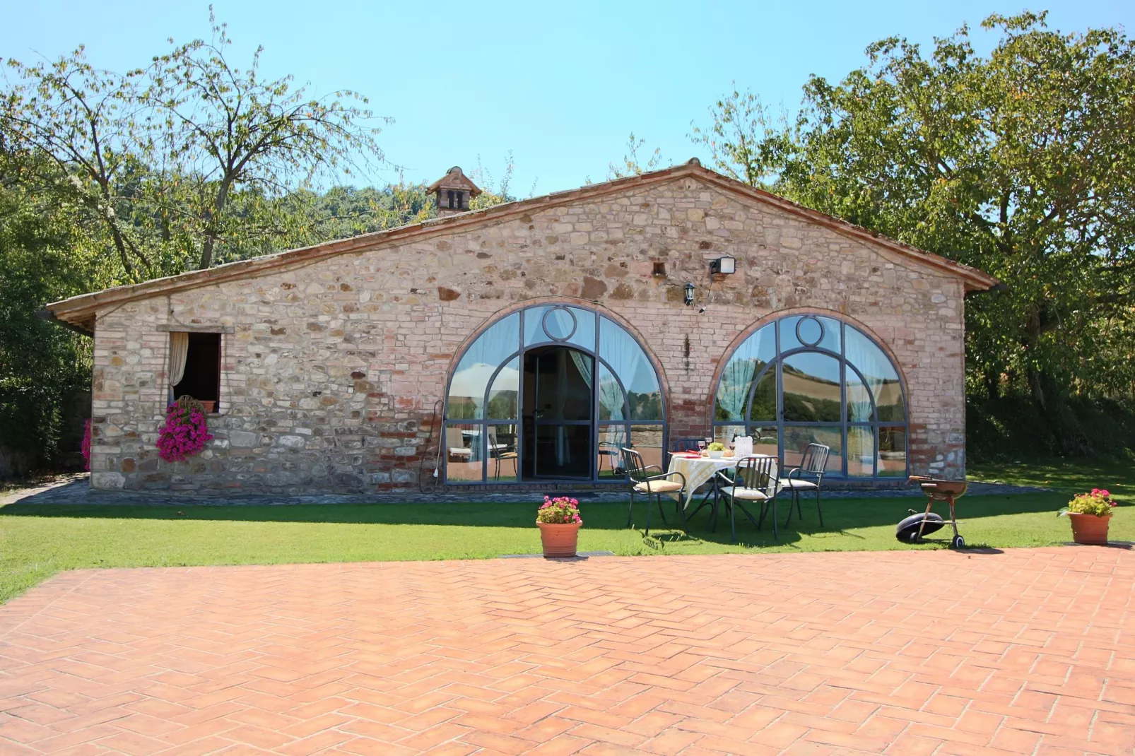 Casa Rovello-Buitenkant zomer