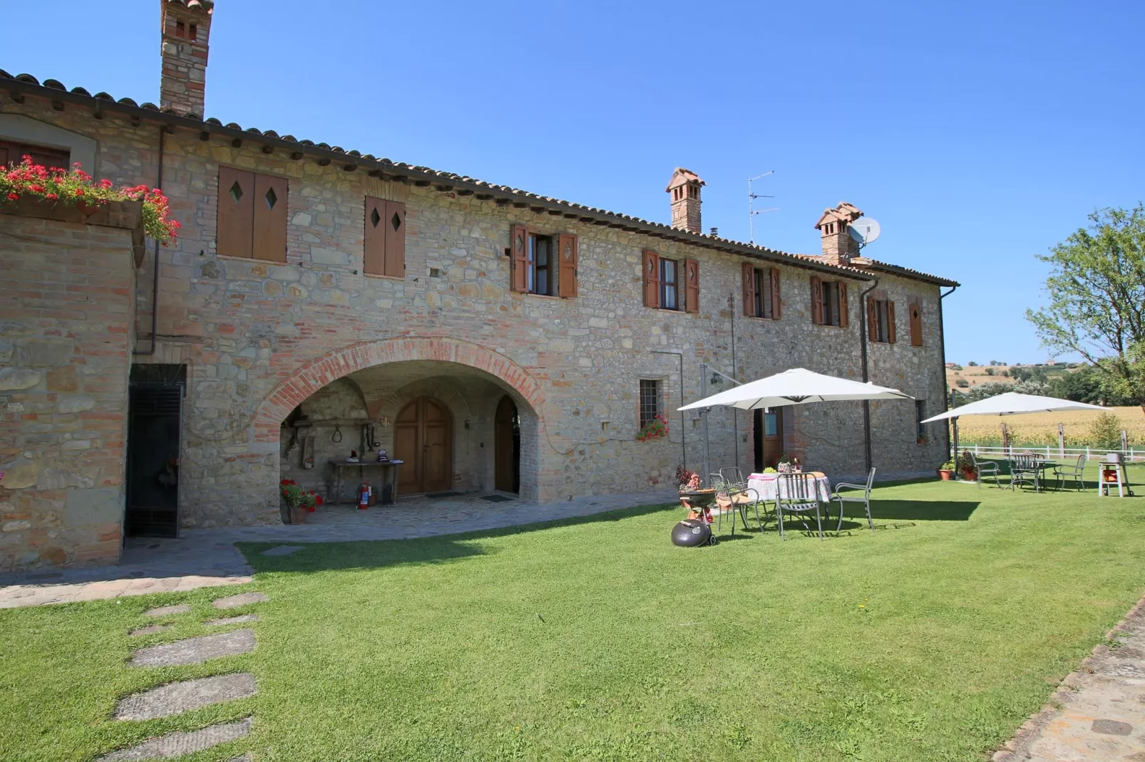 Casa Utimio-Buitenkant zomer