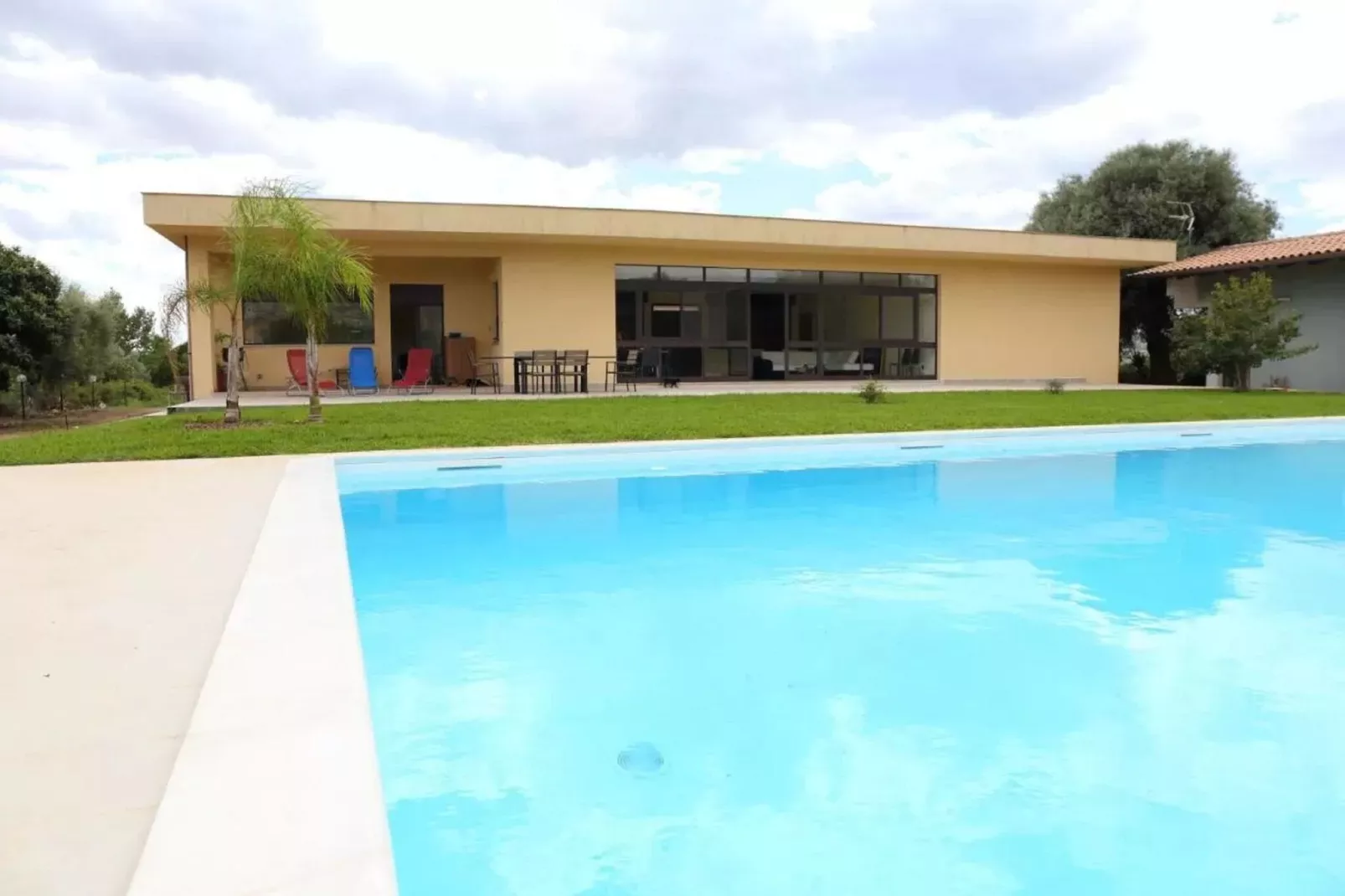 Villa Germano-Buitenkant zomer