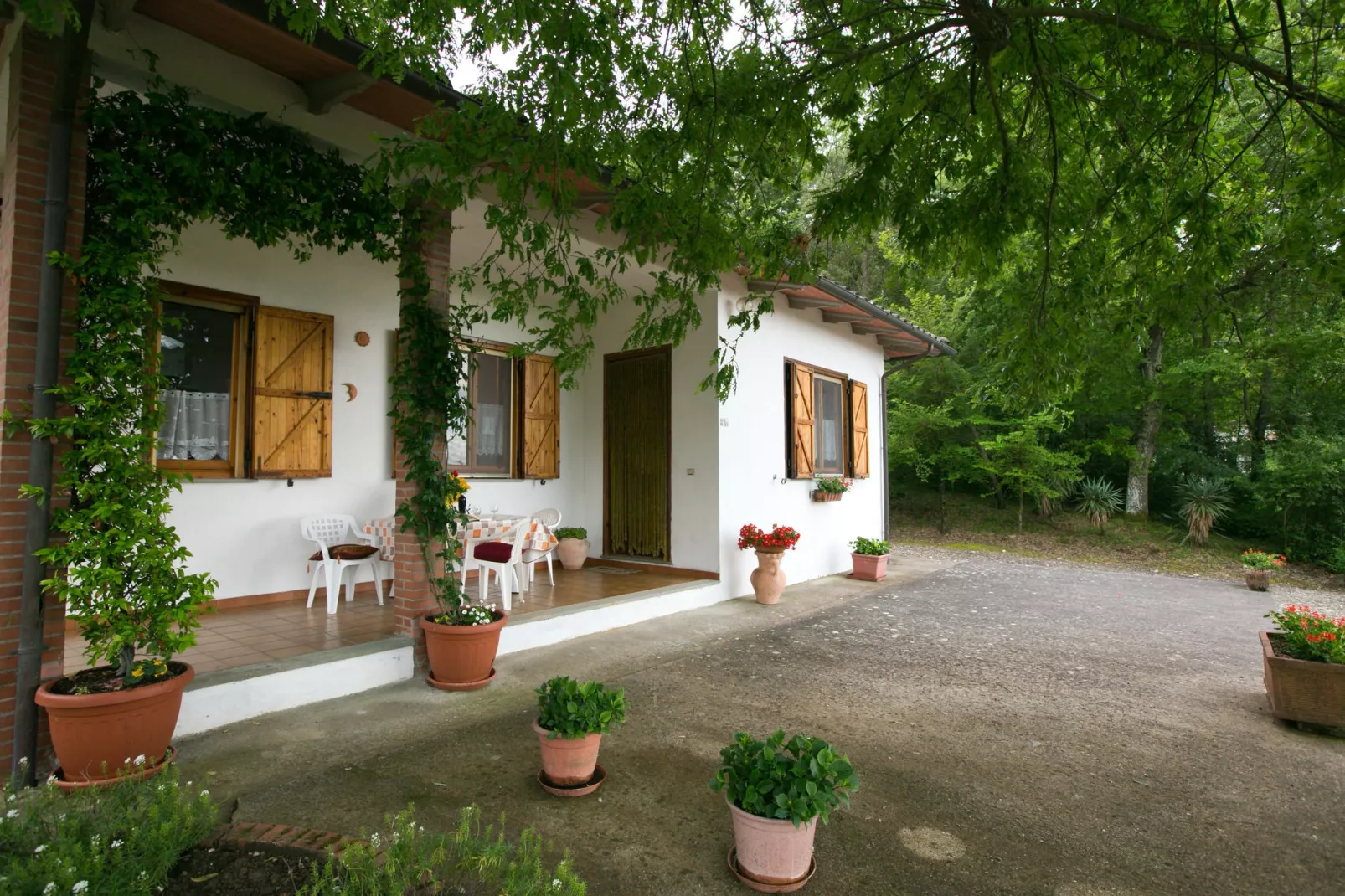 Casa Fiori - I Geranei-Buitenkant zomer