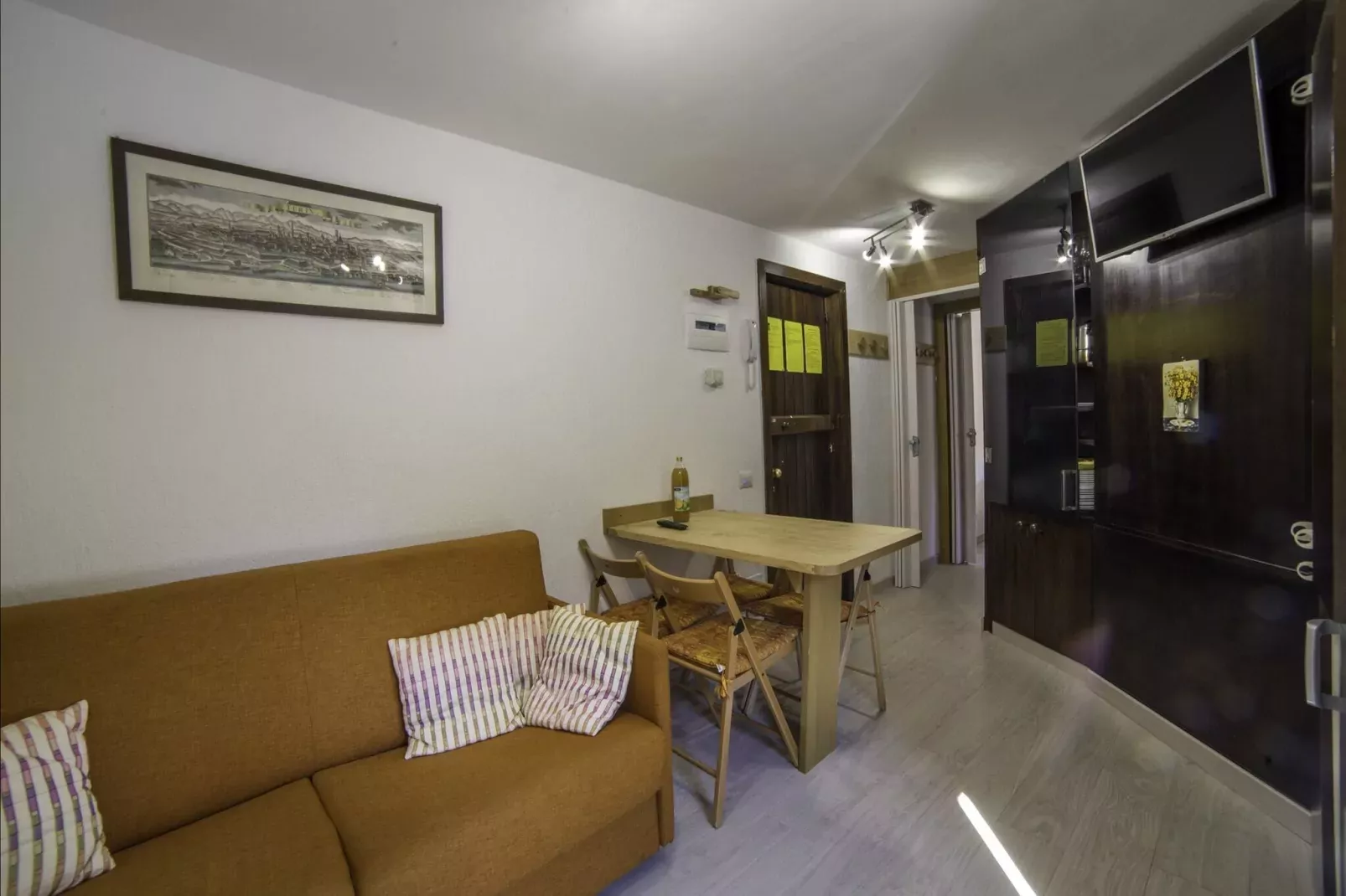 Residenza Cervinia Bilo Piano Cinque-Woonkamer