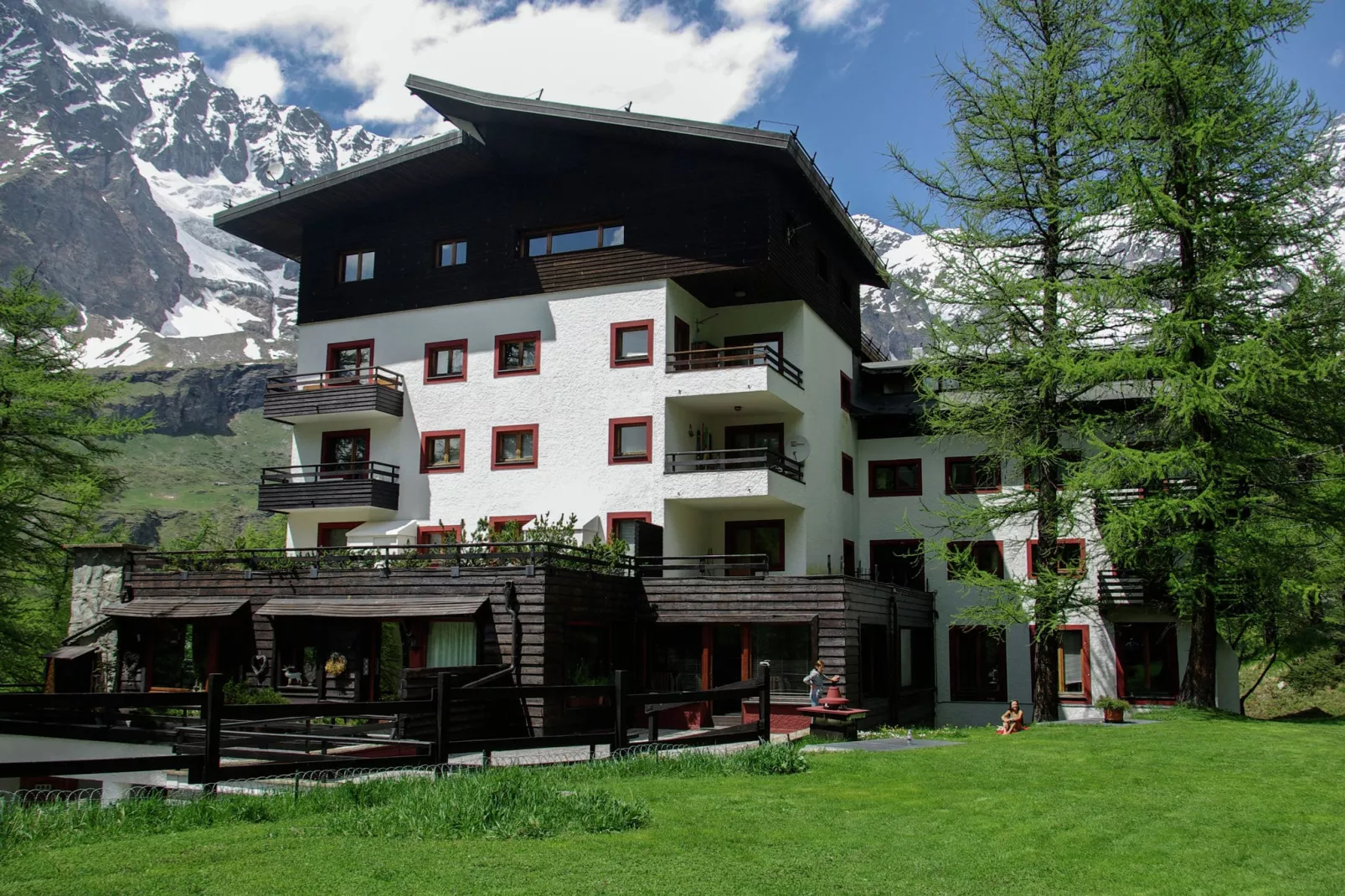 Residenza Cervinia Bilo Piano Cinque